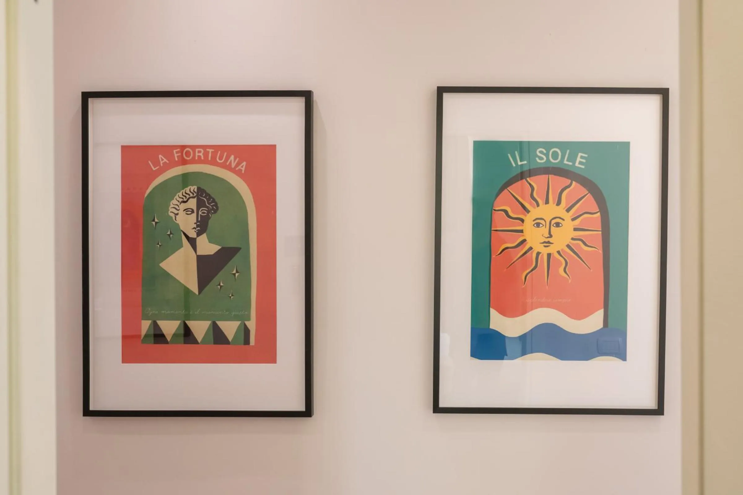 Decorative detail in Nox