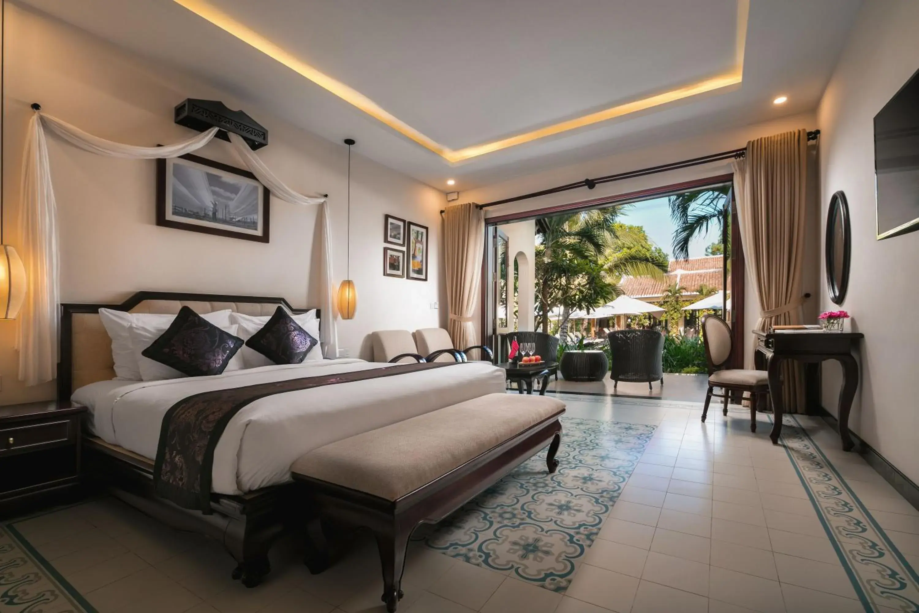 Charm Villa Suite Pool View in Mulberry Collection Silk Village Charm Villa Suite Pool View in Mulberry Collection Silk Village