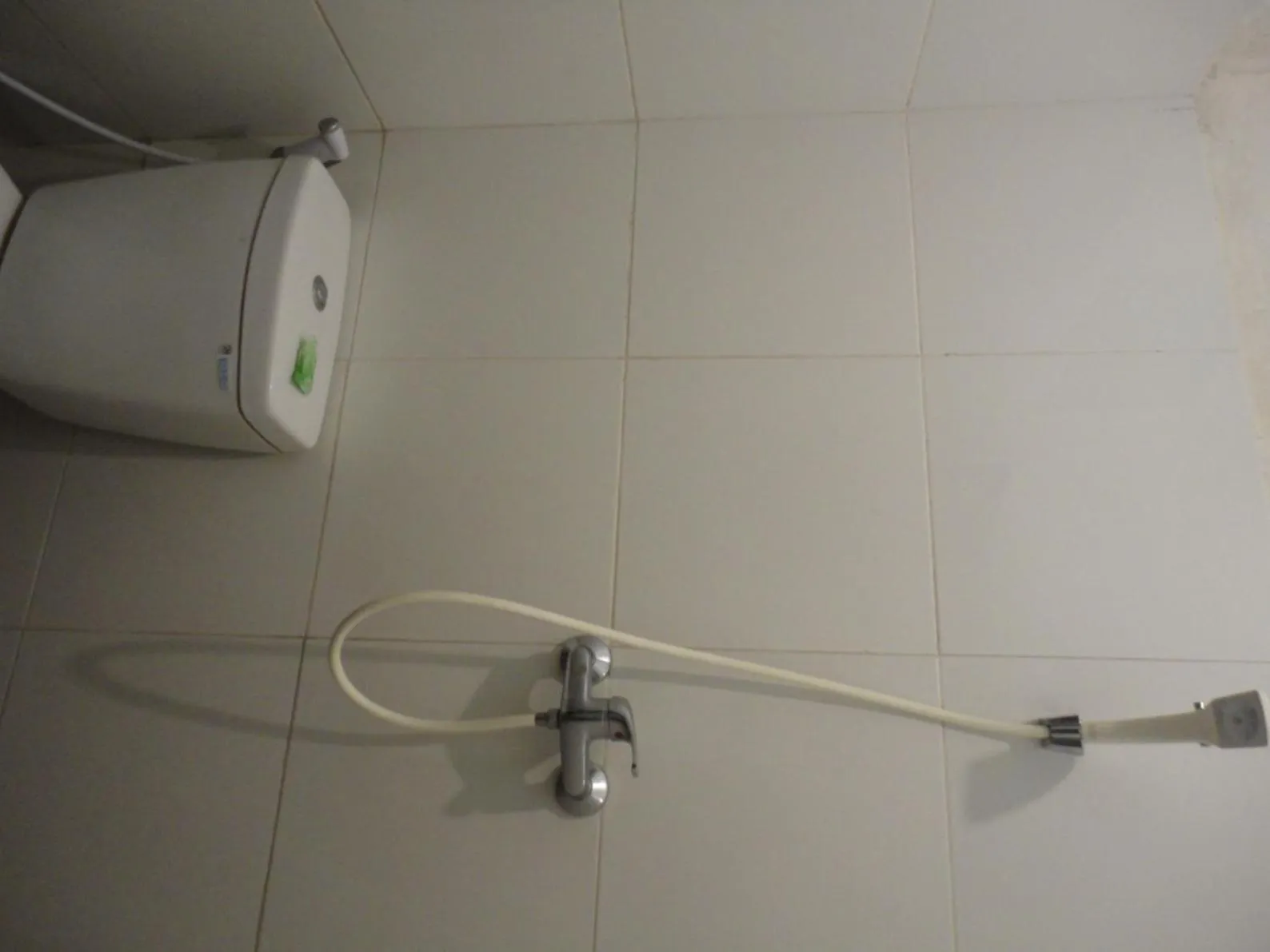 Bathroom in Pakuna Beach