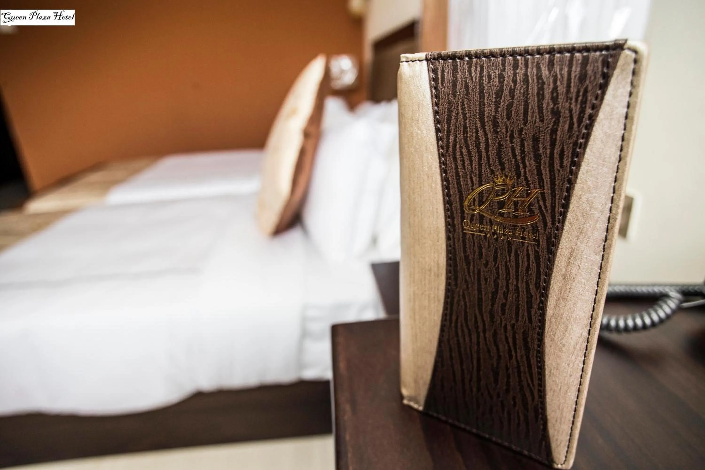 Area and facilities, Bed in Queen Plaza Hotel