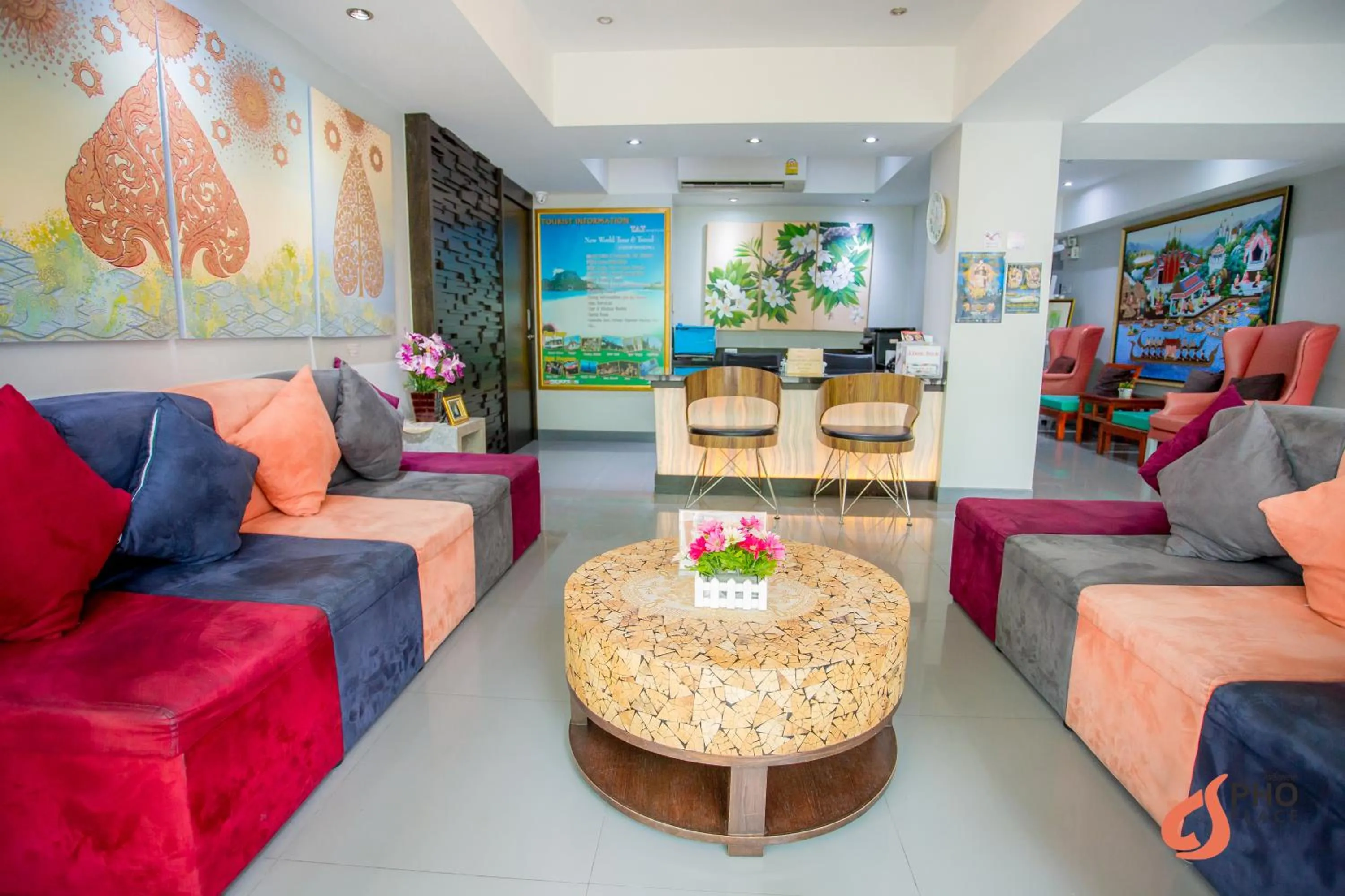 Lobby or reception in Pho Place