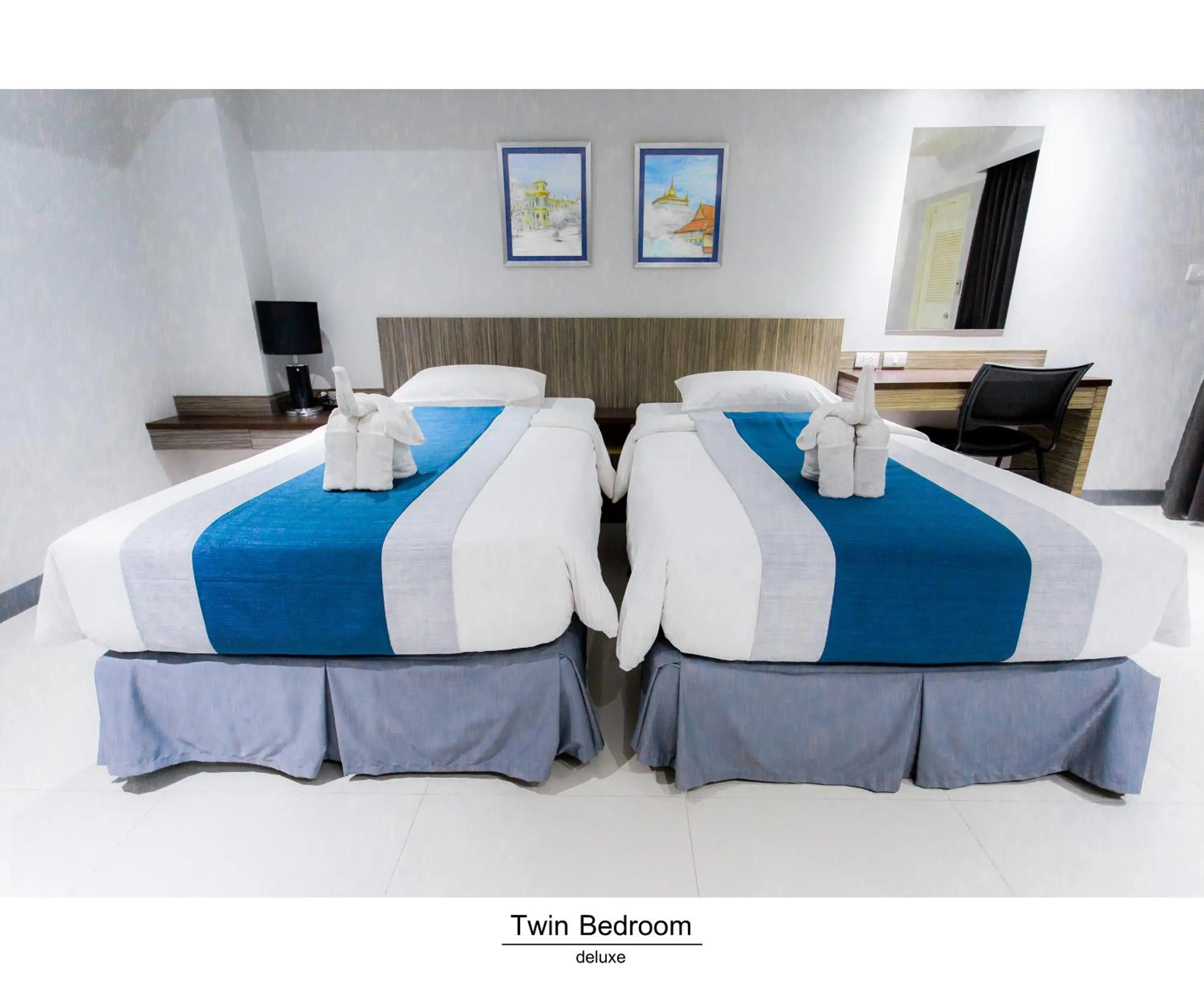 Bedroom, Bed in Pho Place