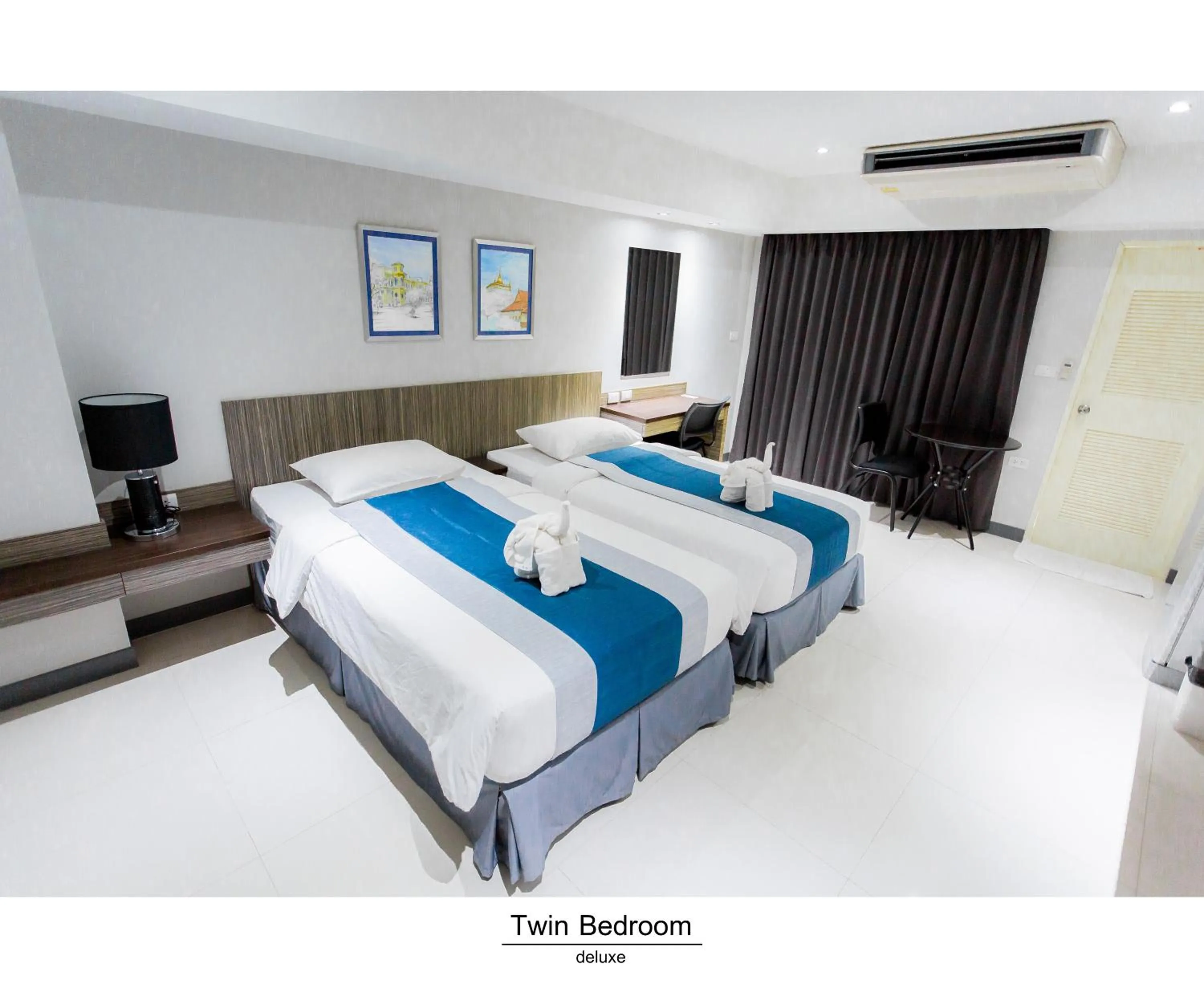 Bedroom, Bed in Pho Place