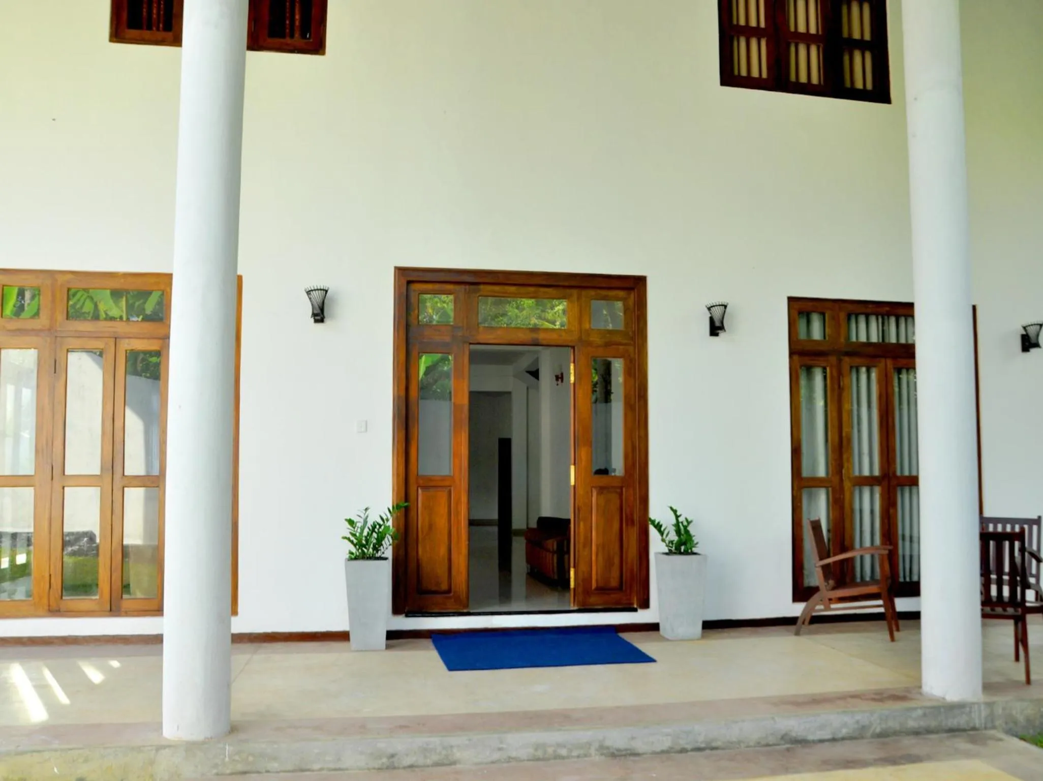 Facade/entrance in Villa 234