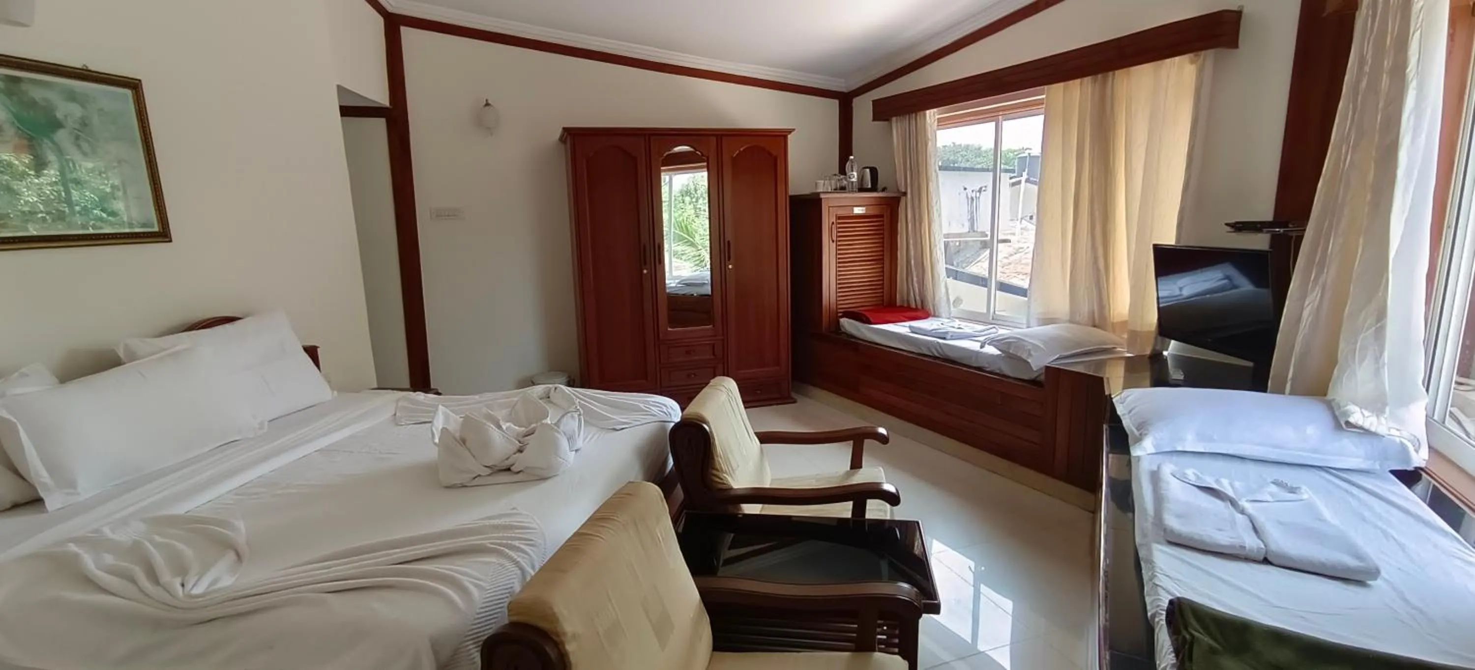 Bed in Sunset Beach Resort