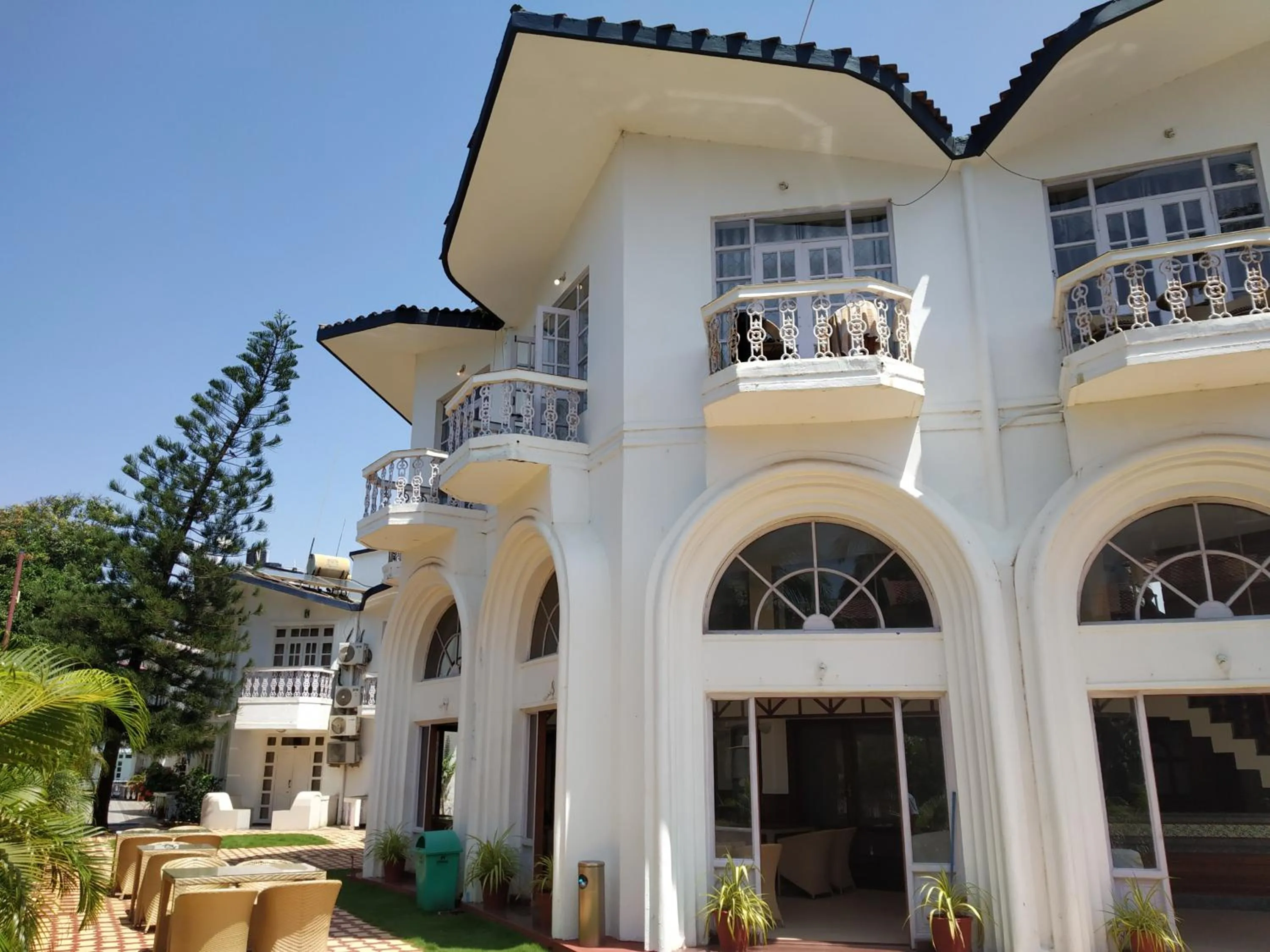 Property building in Sunset Beach Resort