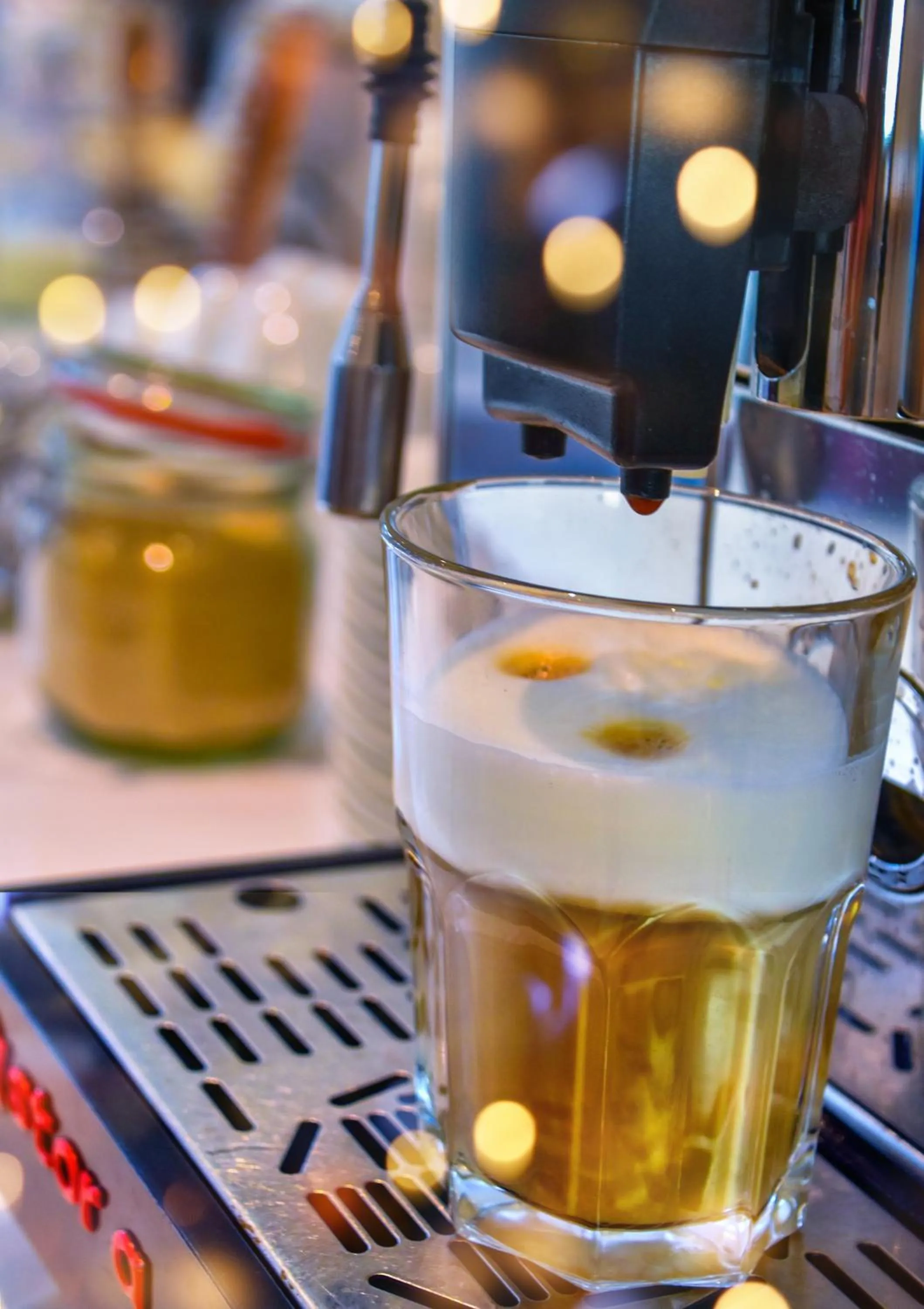 Coffee/tea facilities in Grand Hotel Palladium