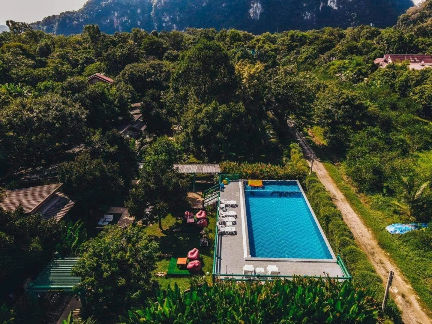 Khao Sok Royal Bamboo Lodges - SHA Certified