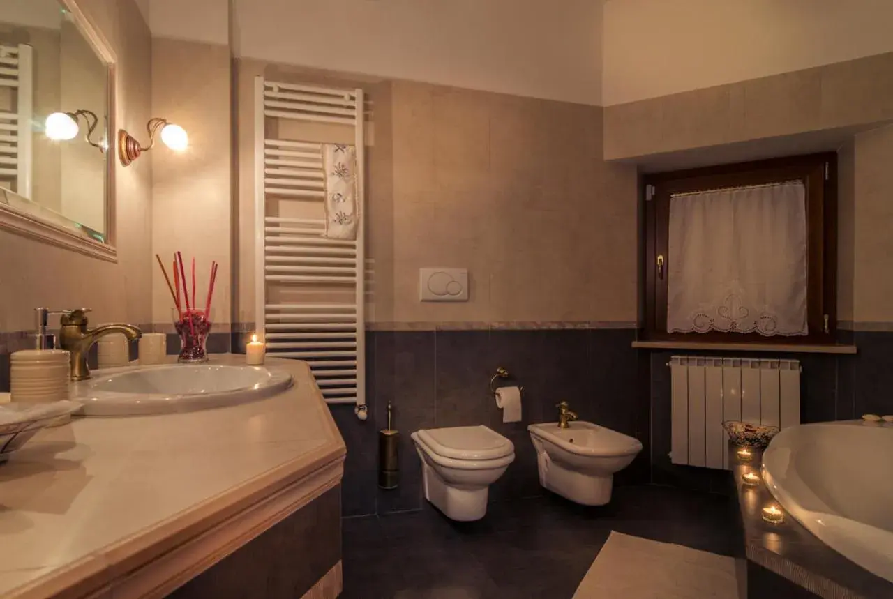 Double or Twin Room with Private Bathroom in B&B da Mary Double or Twin Room with Private Bathroom in B&B da Mary