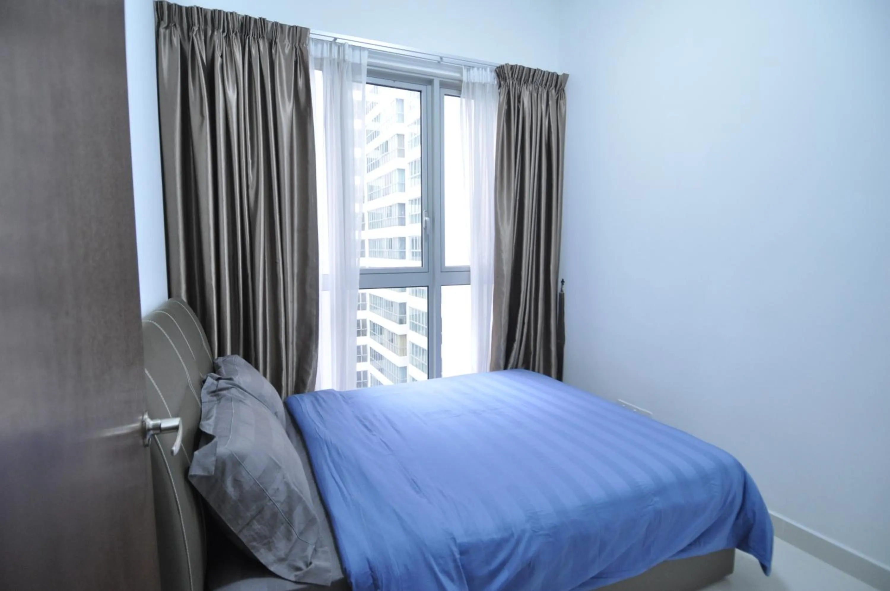 Bedroom, Bed in Amazing KLCC View @ Regalia Residence