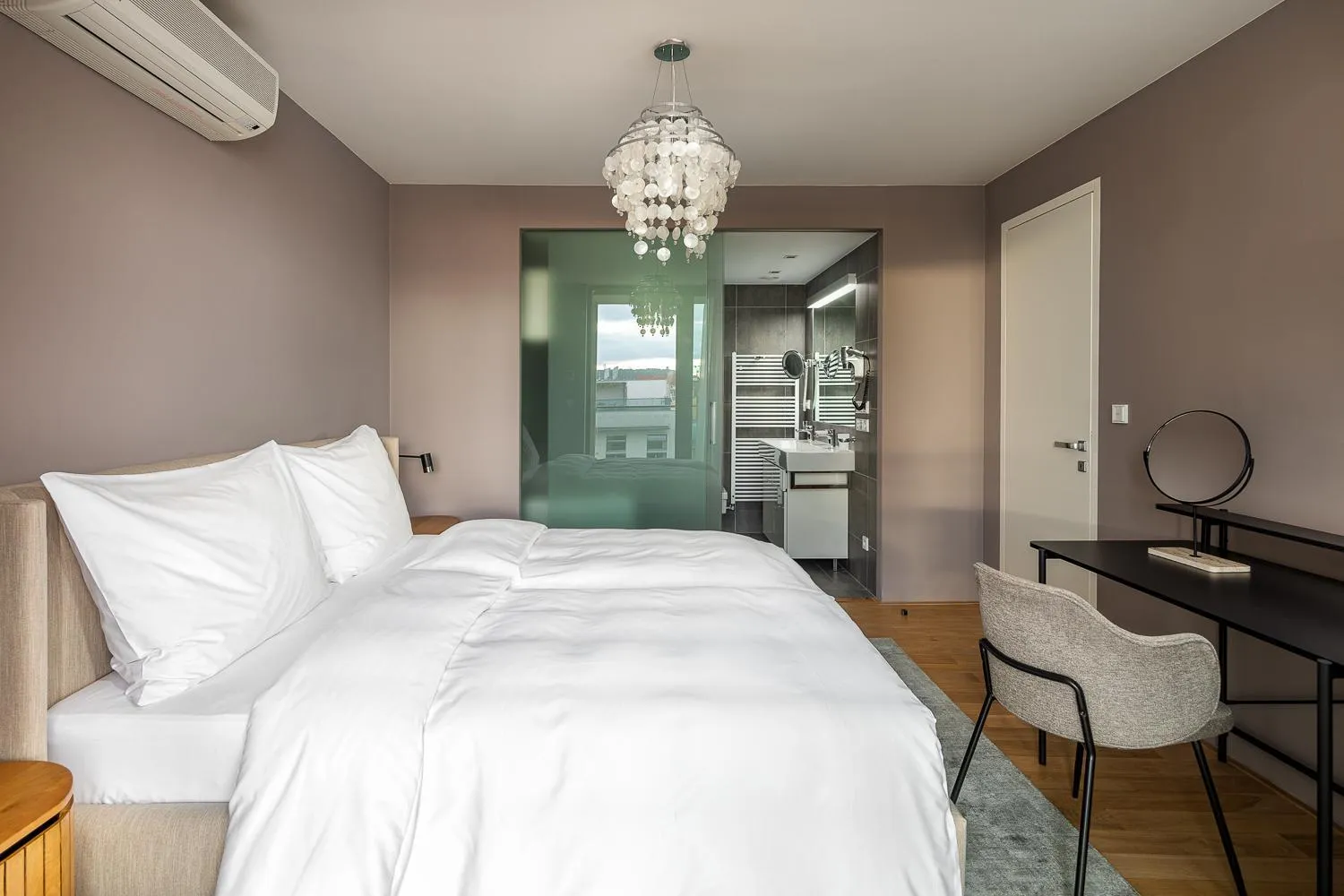 Bed in Karlin Residence by TKC