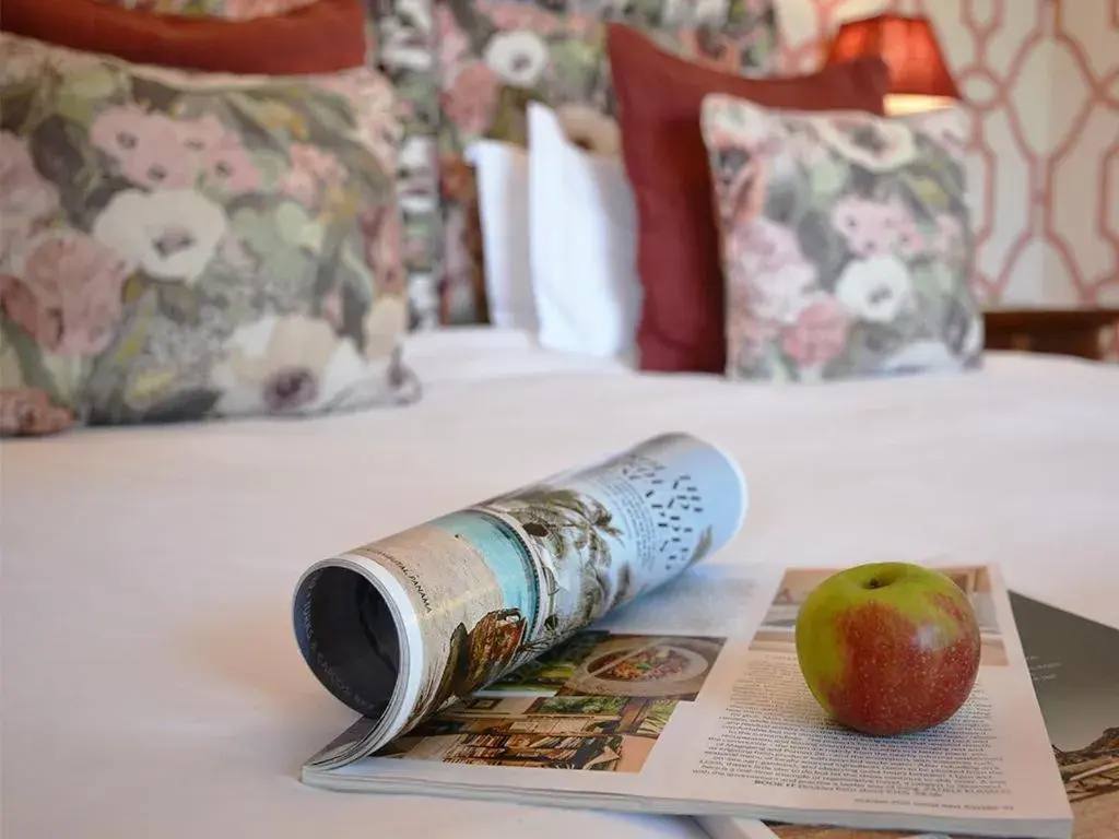 Standard Twin Room in The Duke of Bedford Standard Twin Room in The Duke of Bedford