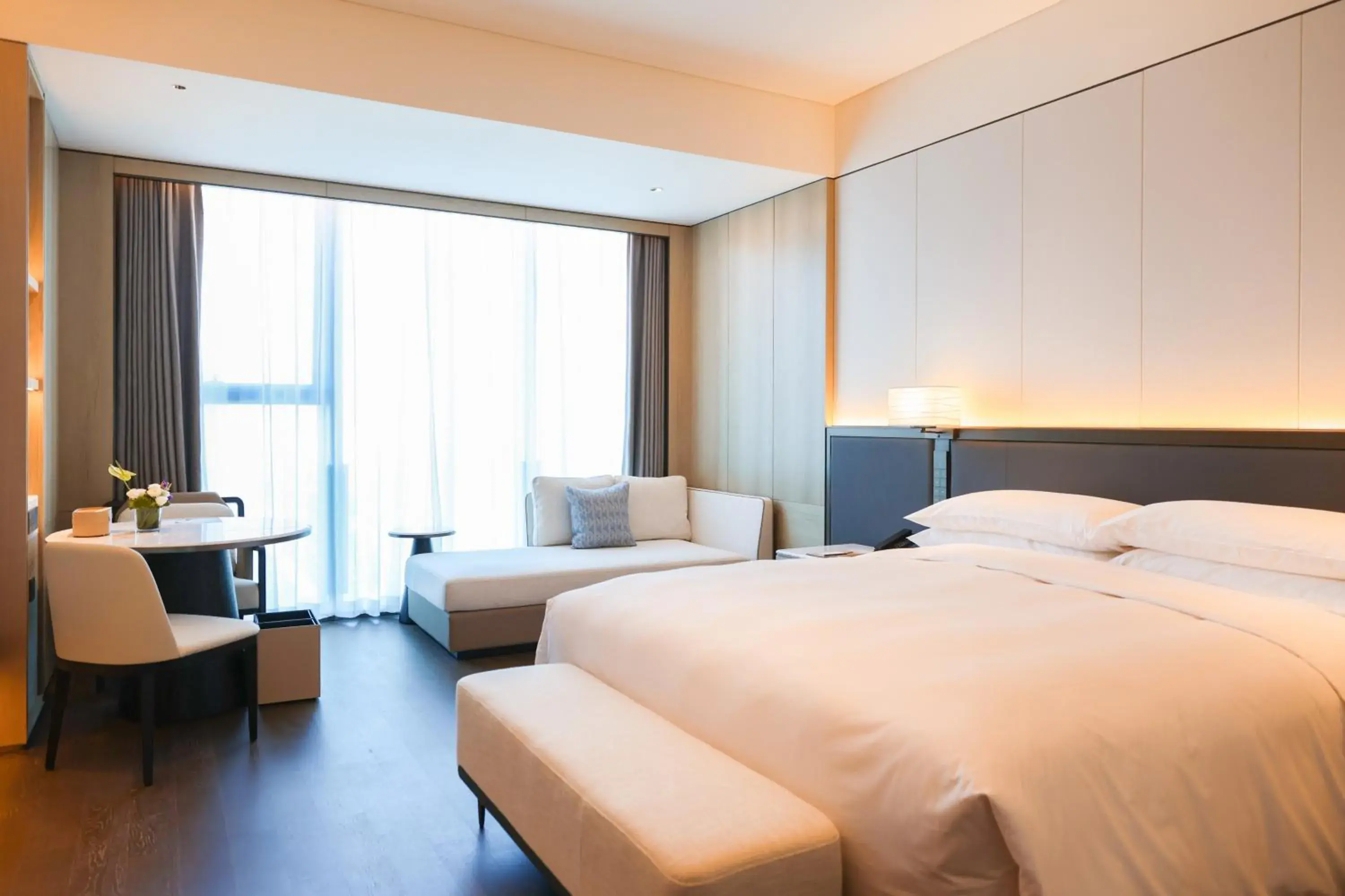 Executive King Room - Club Lounge Access in Xi'an Marriott Hotel High-Tech Zone Executive King Room - Club Lounge Access in Xi'an Marriott Hotel High-Tech Zone