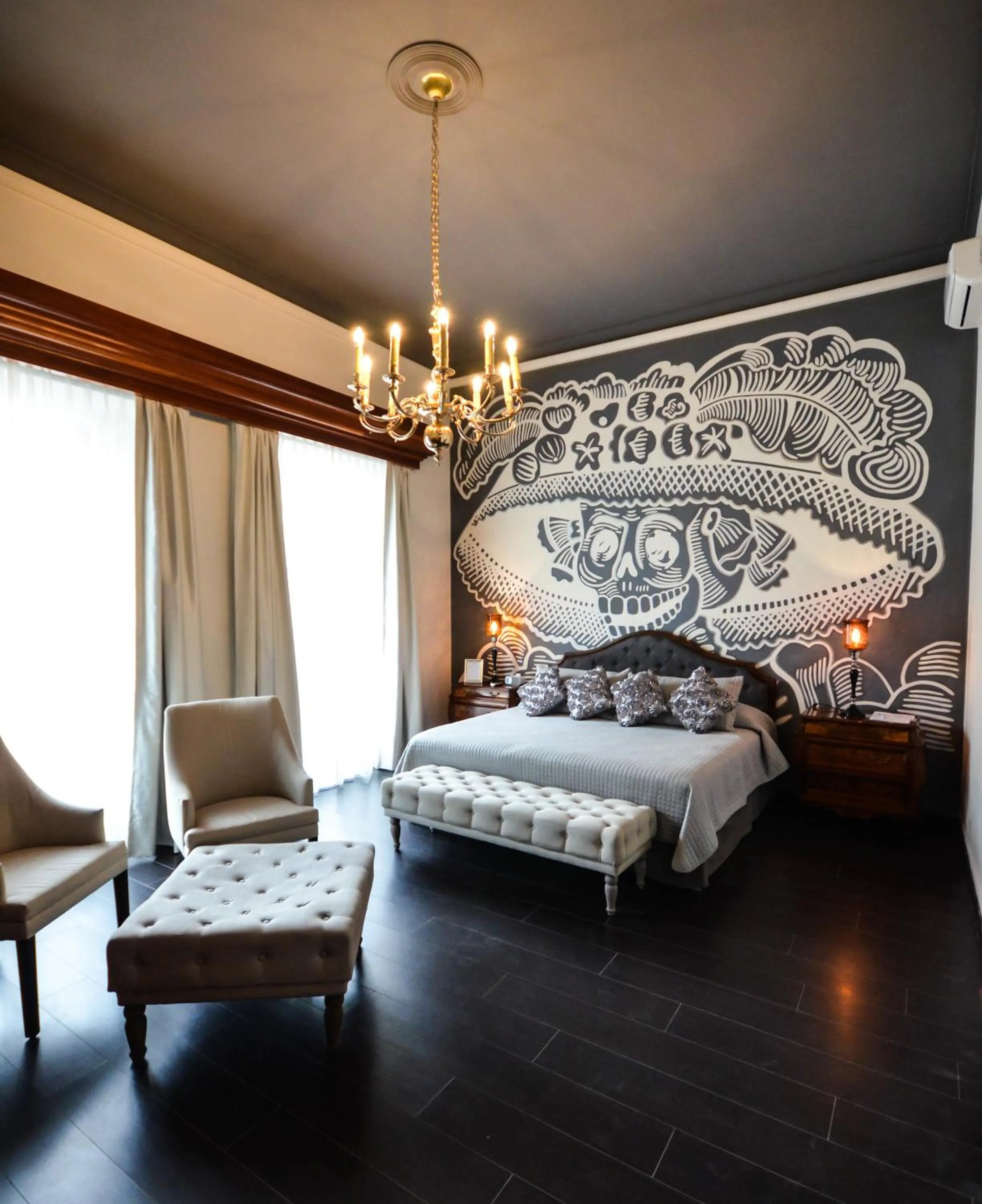 Living room, Bed in Hotel Boutique Casa del Jardín Aguascalientes