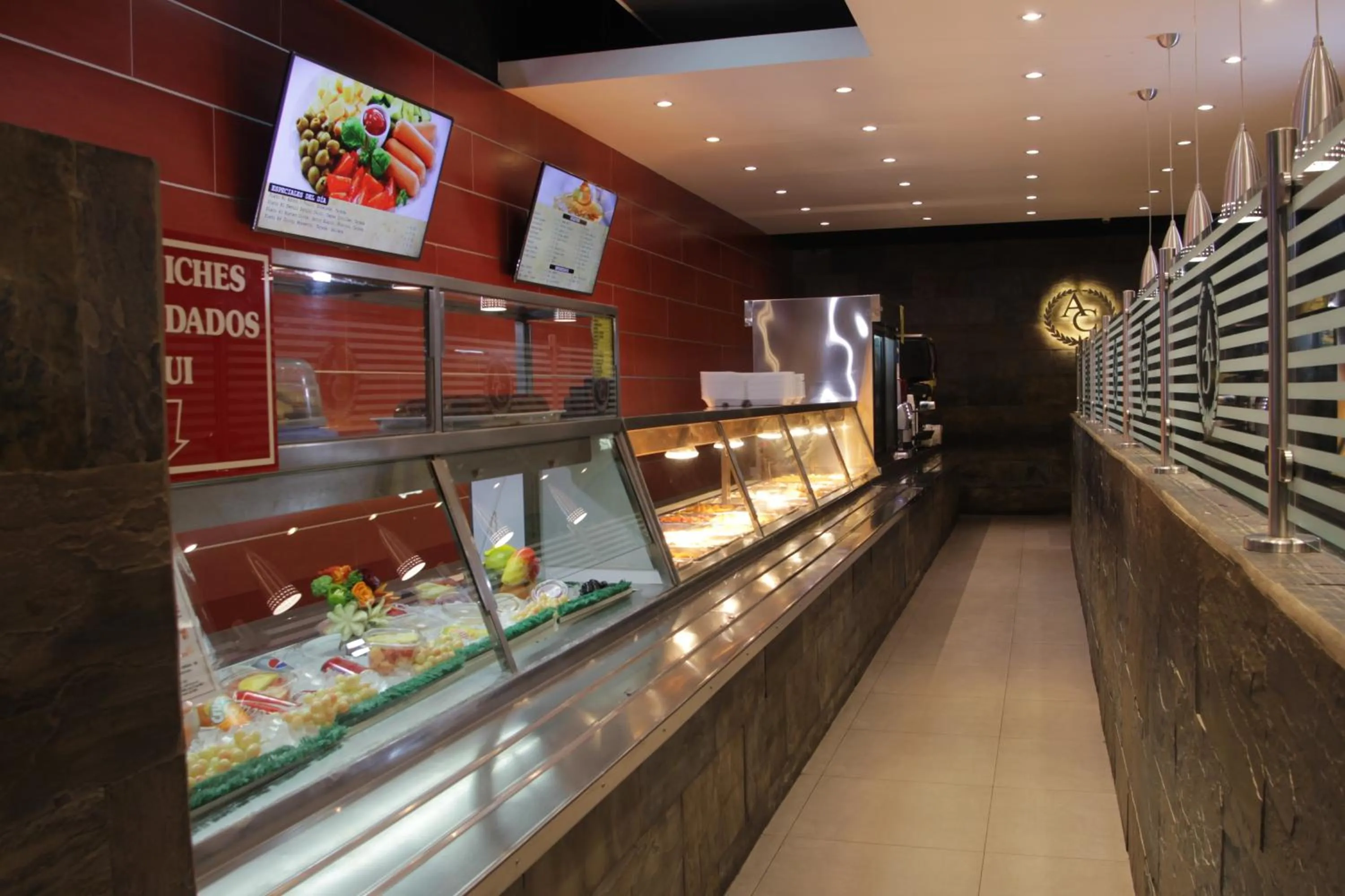 Food and drinks in Hotel Andros