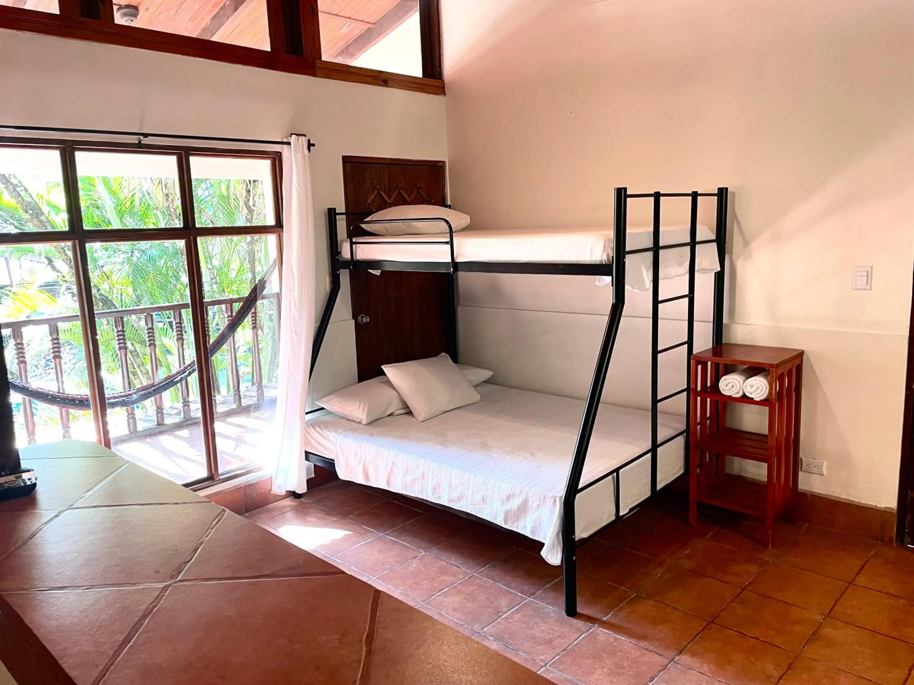 bunk bed, Bed in Rio Lindo Hotel