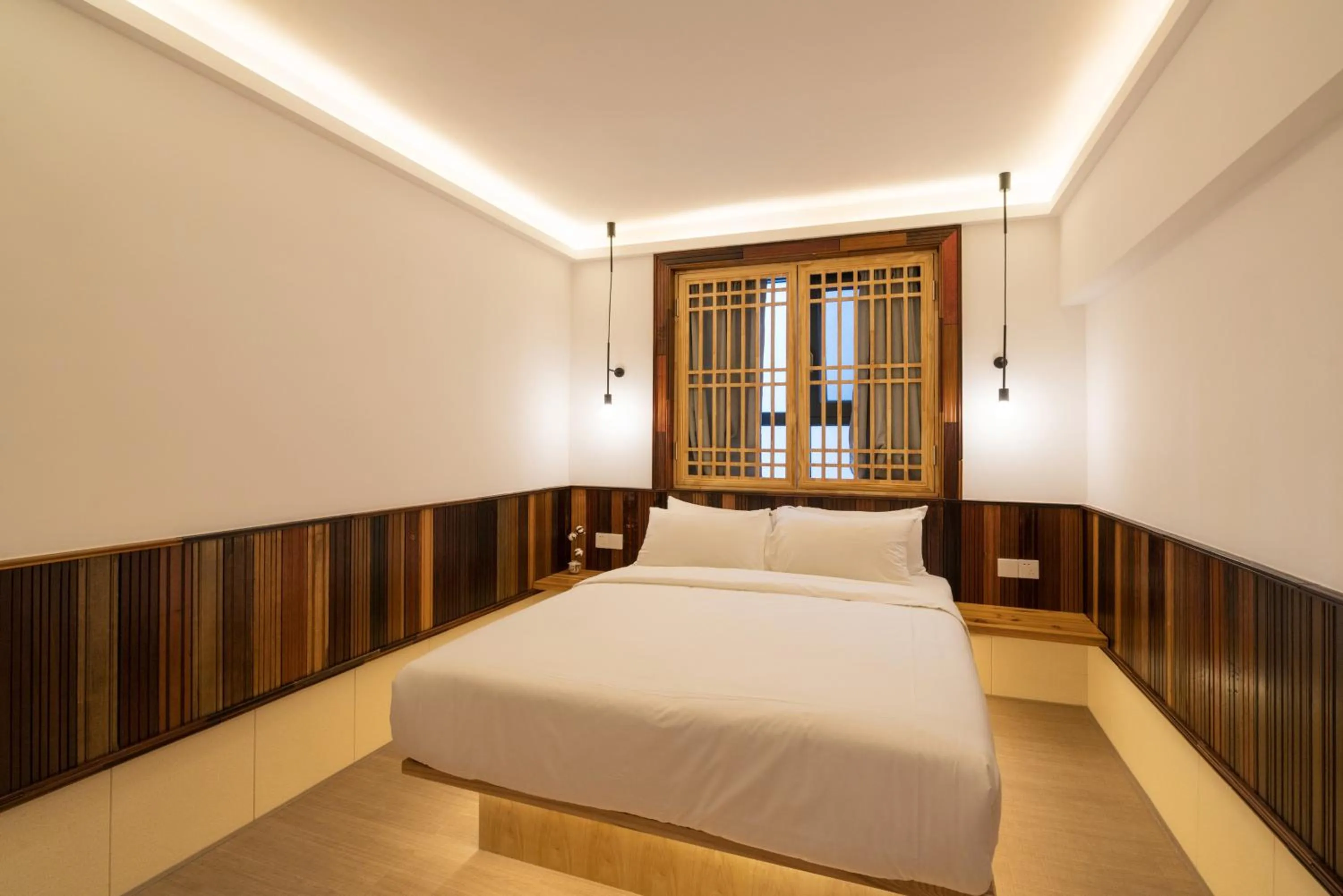 Bed in Zen Tea House Seven Stars Park