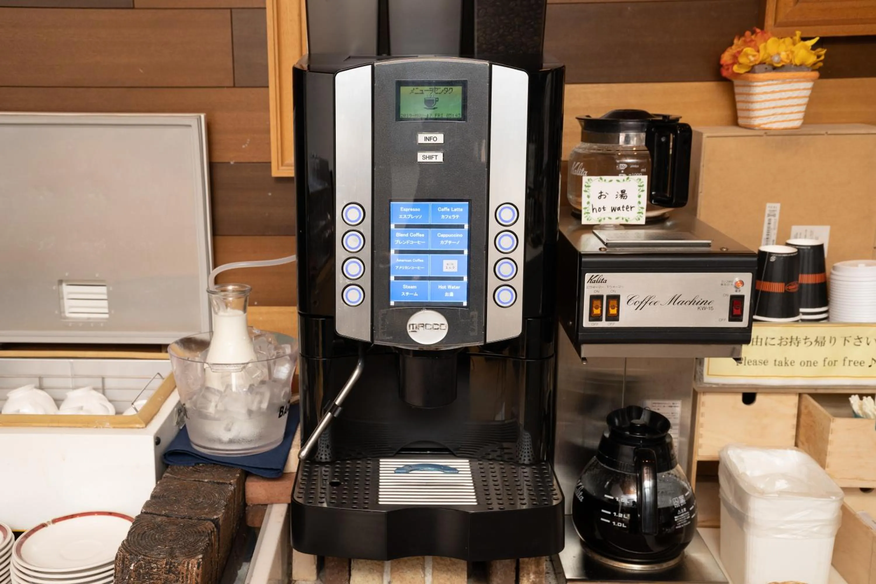 Coffee/tea facilities in Hotel Terrace The Square Hitachi