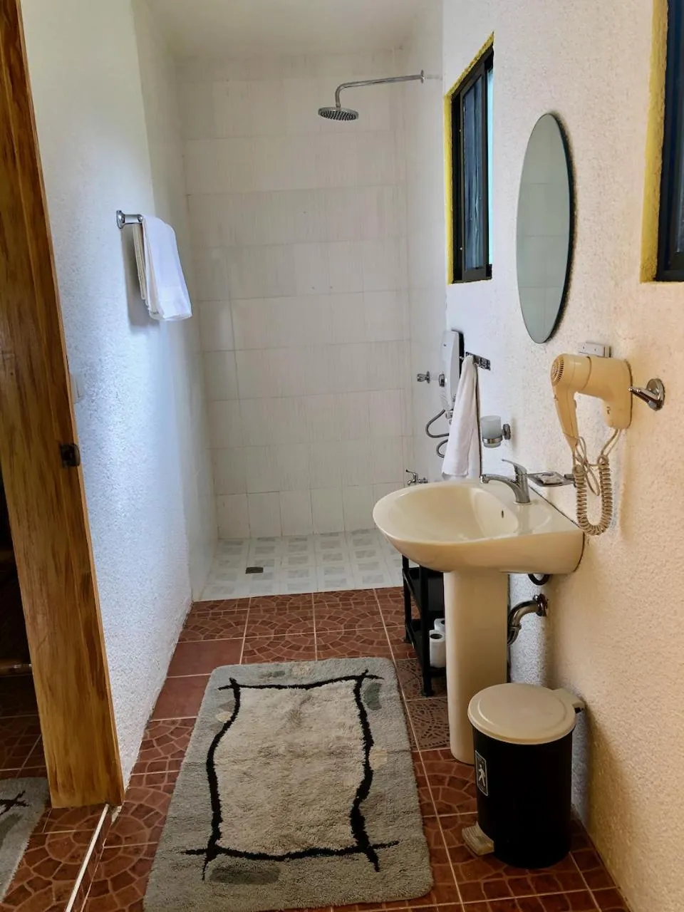 Bathroom in Pintuyan Dive Resort