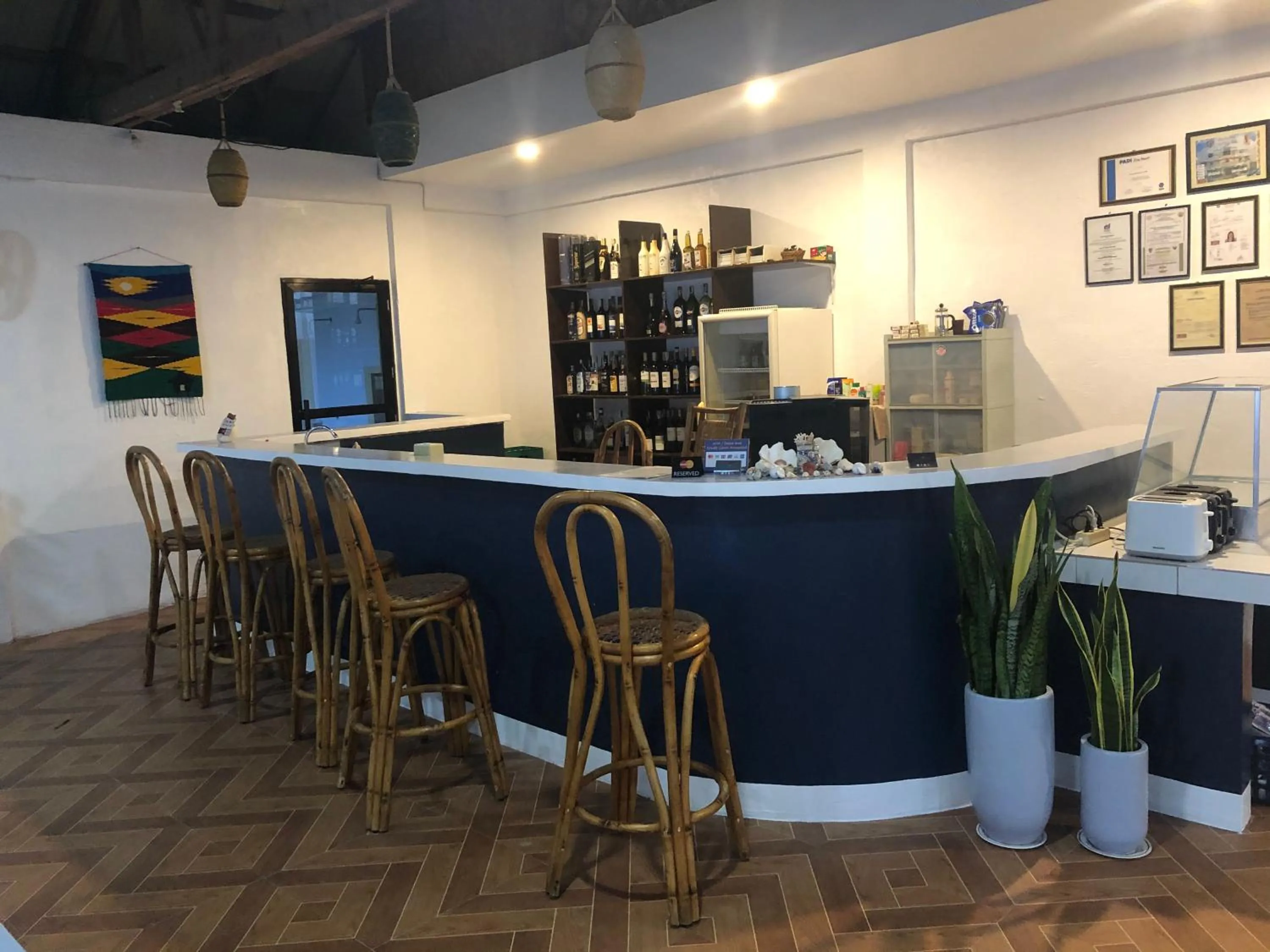 Restaurant/places to eat in Pintuyan Dive Resort