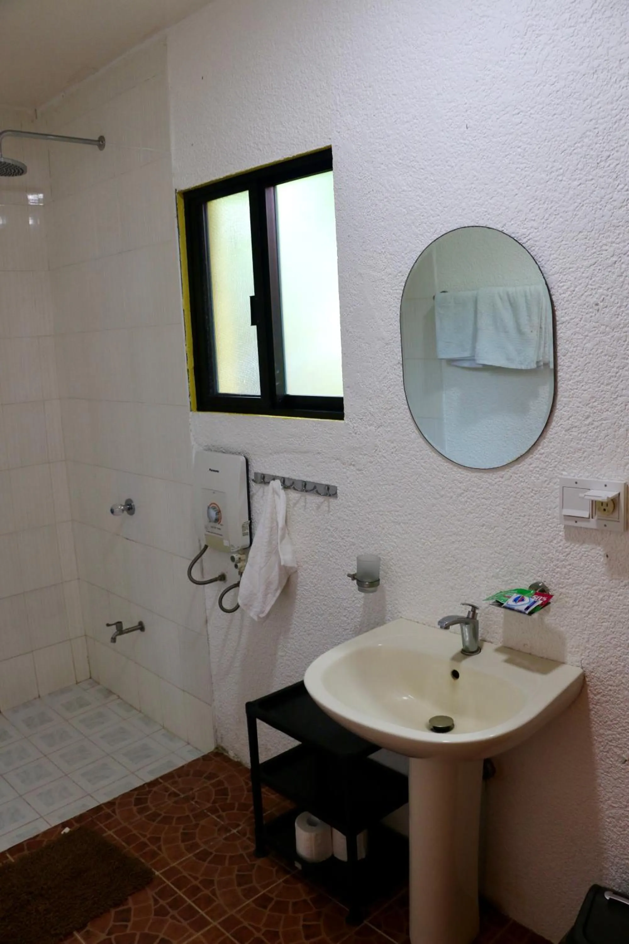 Pintuyan Dive Resort