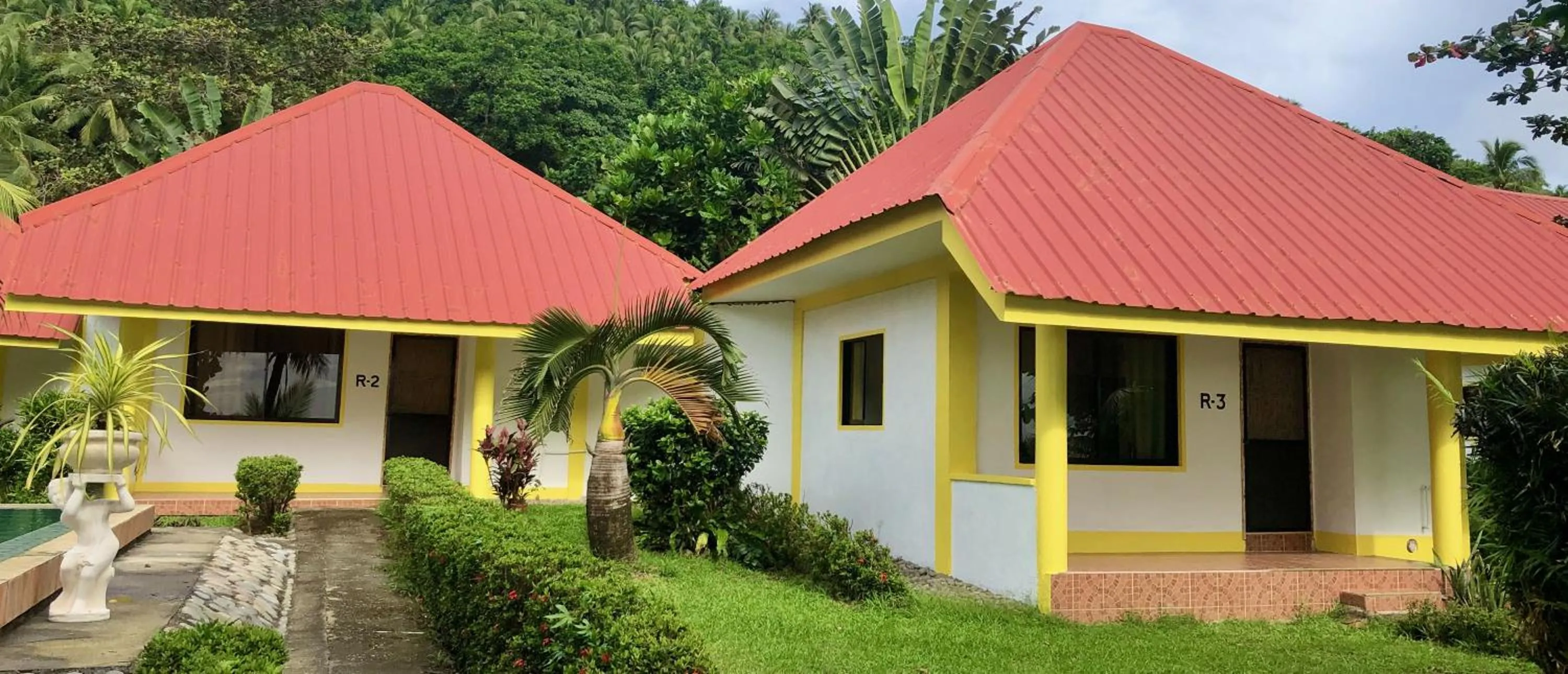 Garden in Pintuyan Dive Resort