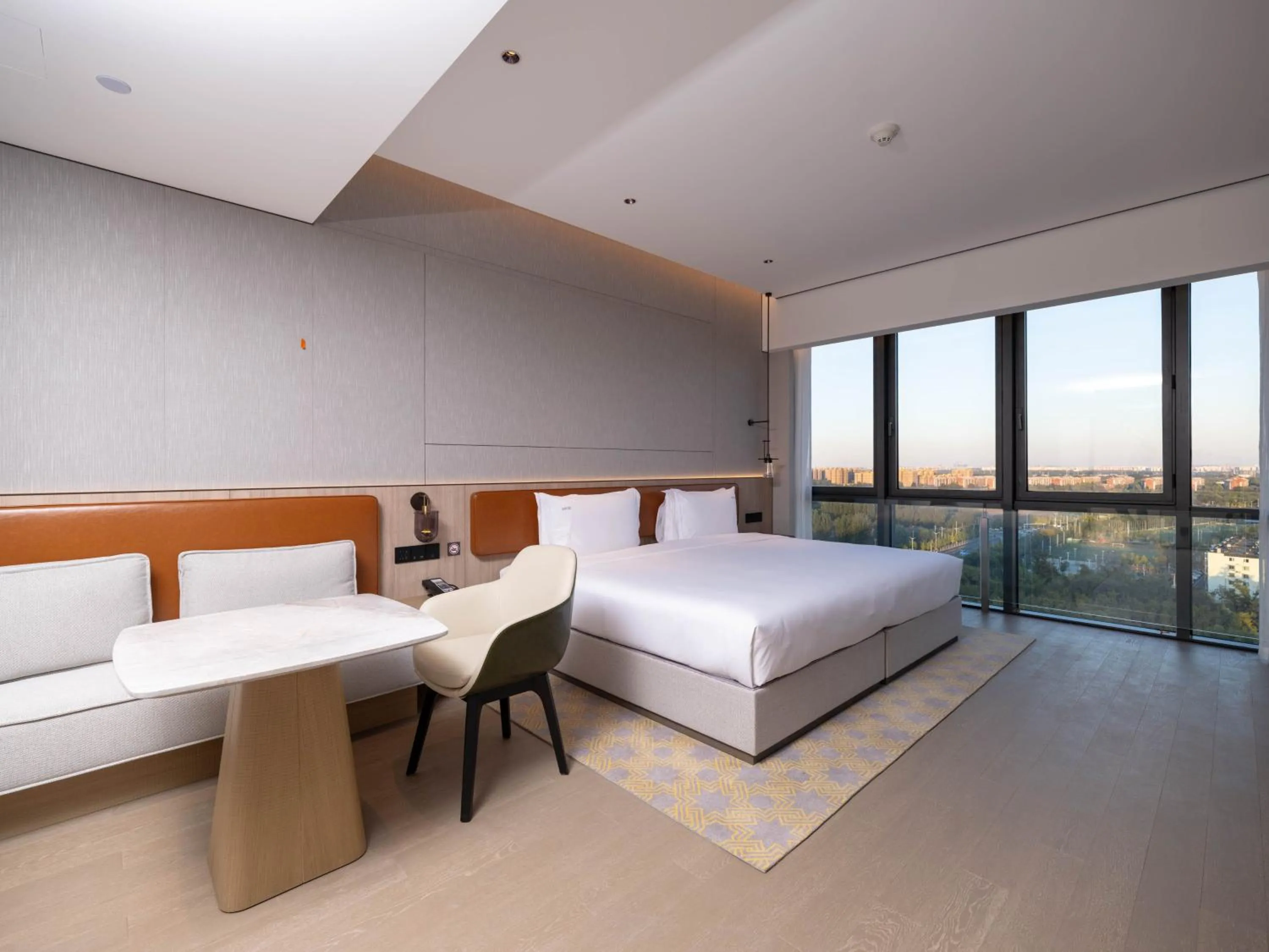 Photo of the whole room, Bed in Holiday Inn Beijing Daxing Centre by IHG