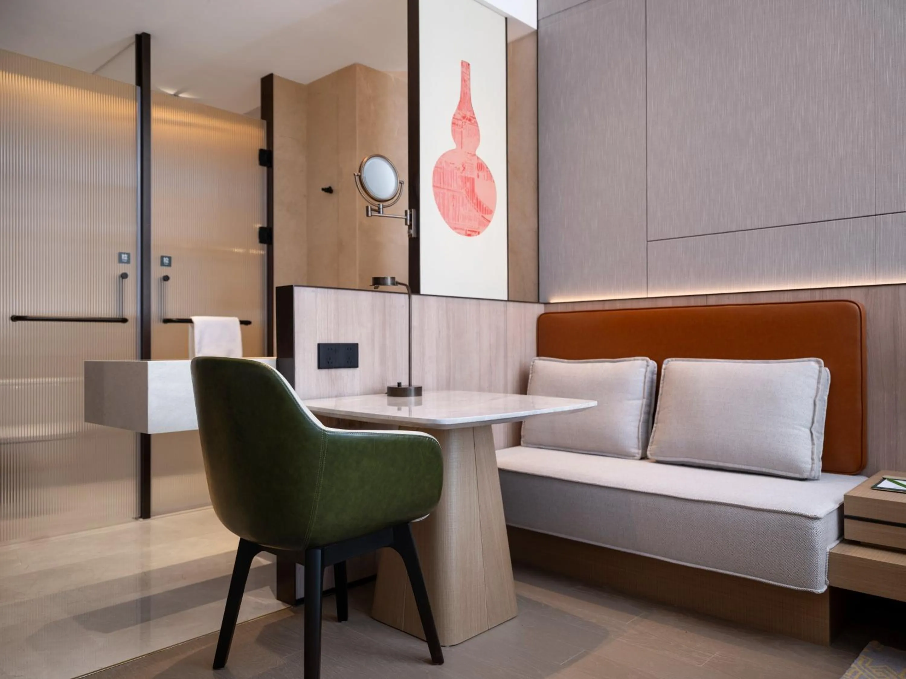 Photo of the whole room, Bed in Holiday Inn Beijing Daxing Centre by IHG