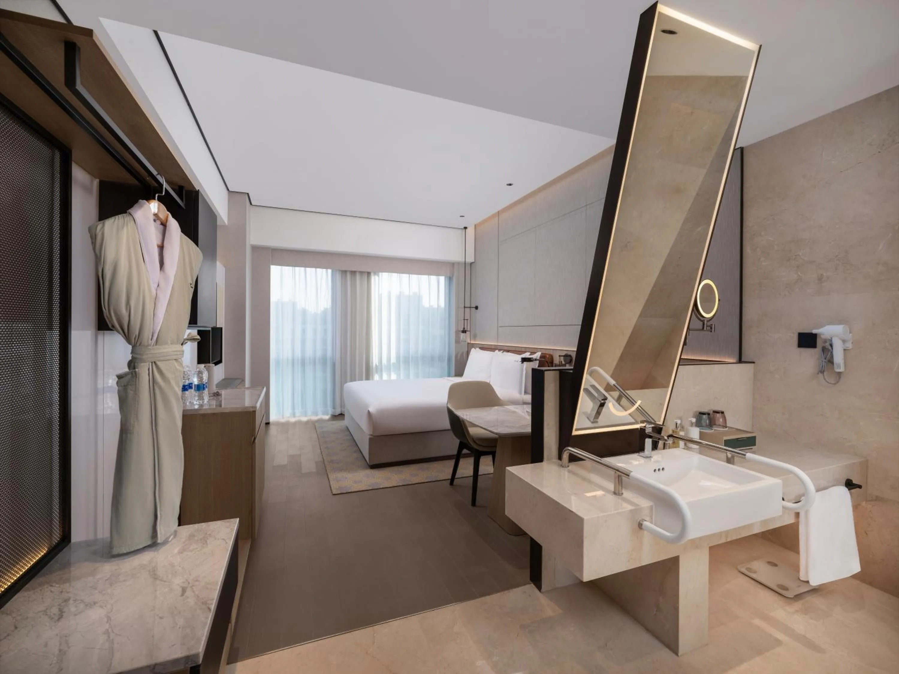 Bedroom in Holiday Inn Beijing Daxing Centre by IHG