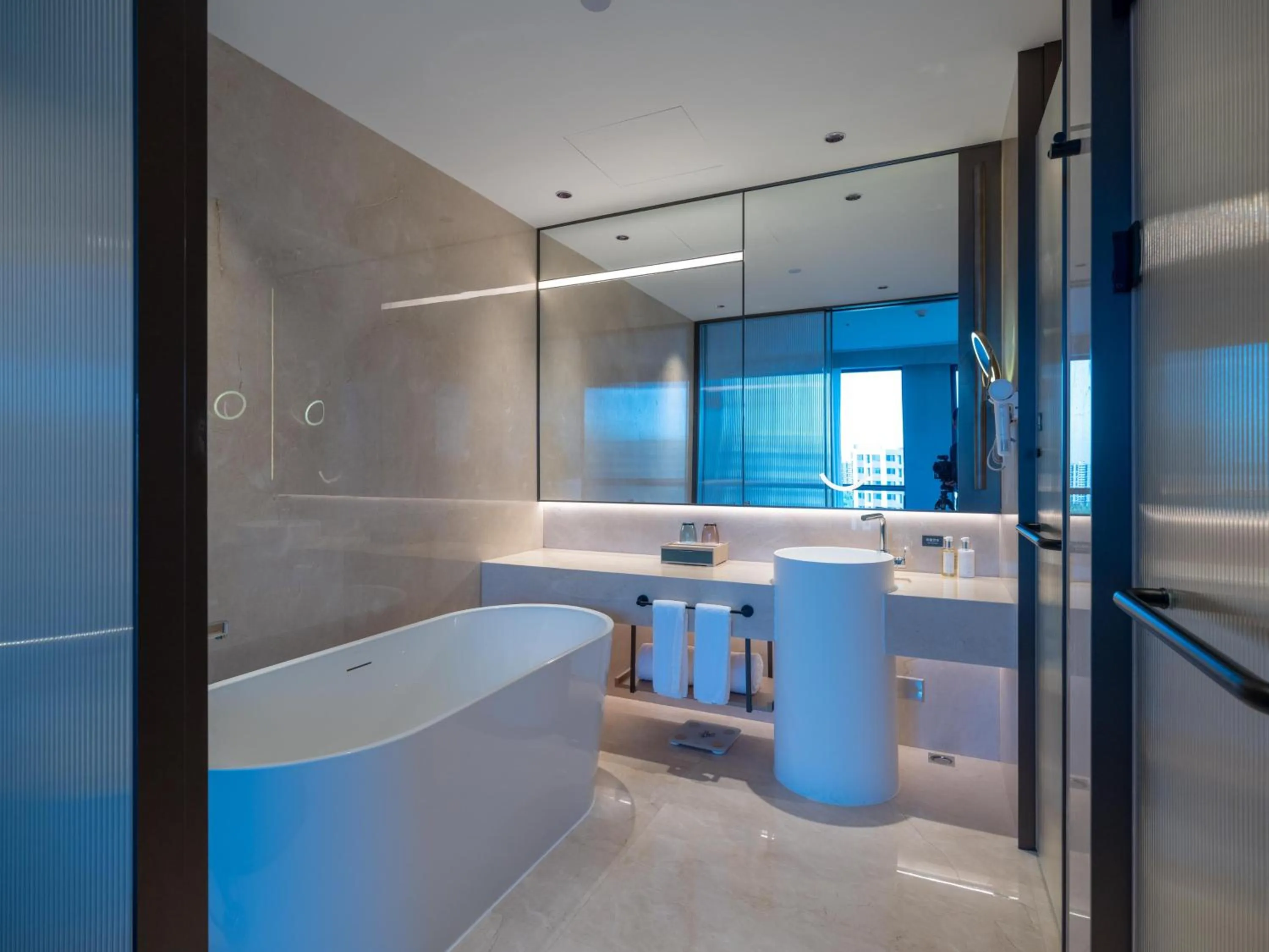 Photo of the whole room in Holiday Inn Beijing Daxing Centre by IHG