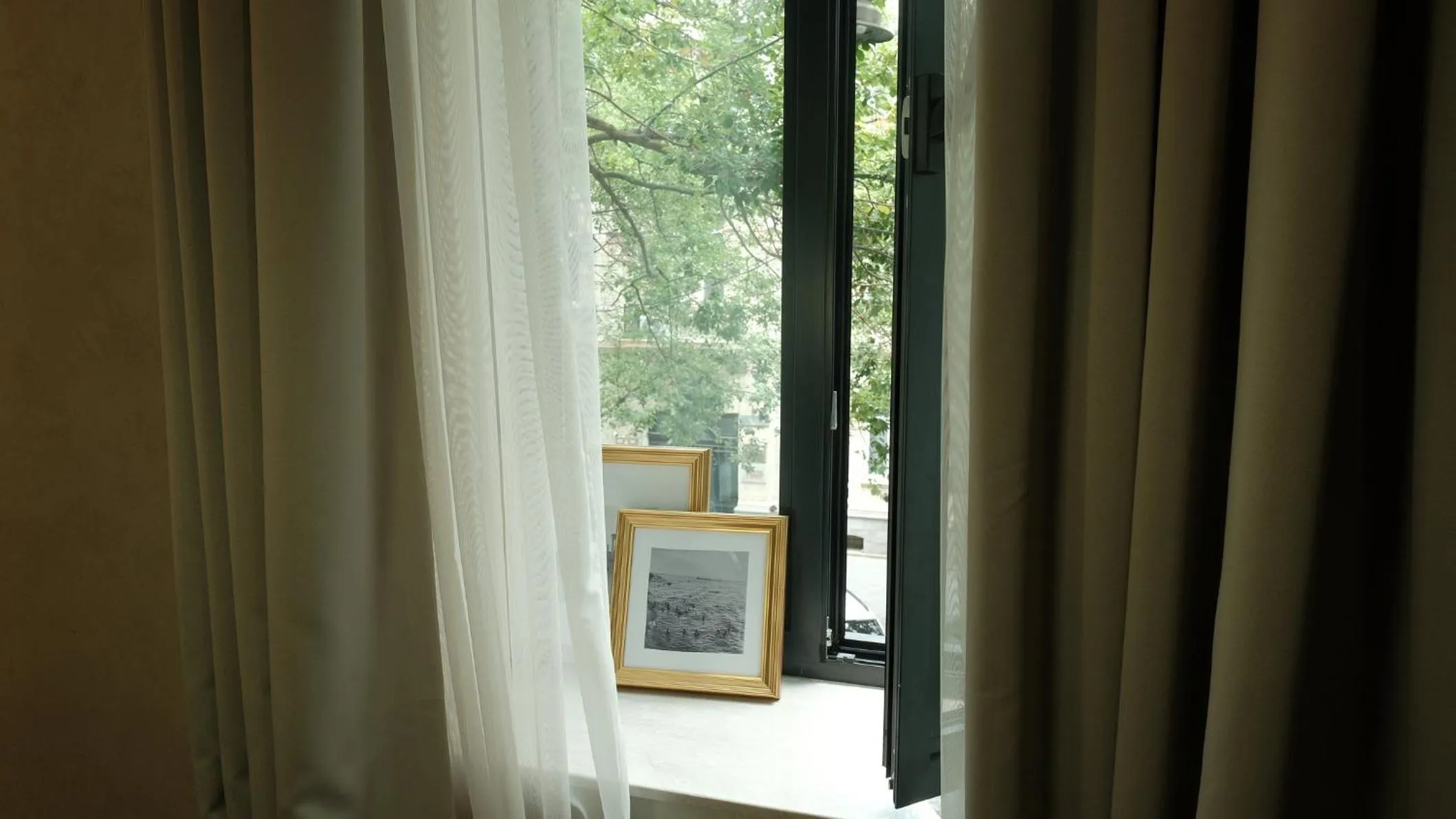 Photo of the whole room in Hotel Indigo Batumi - Old Town by IHG