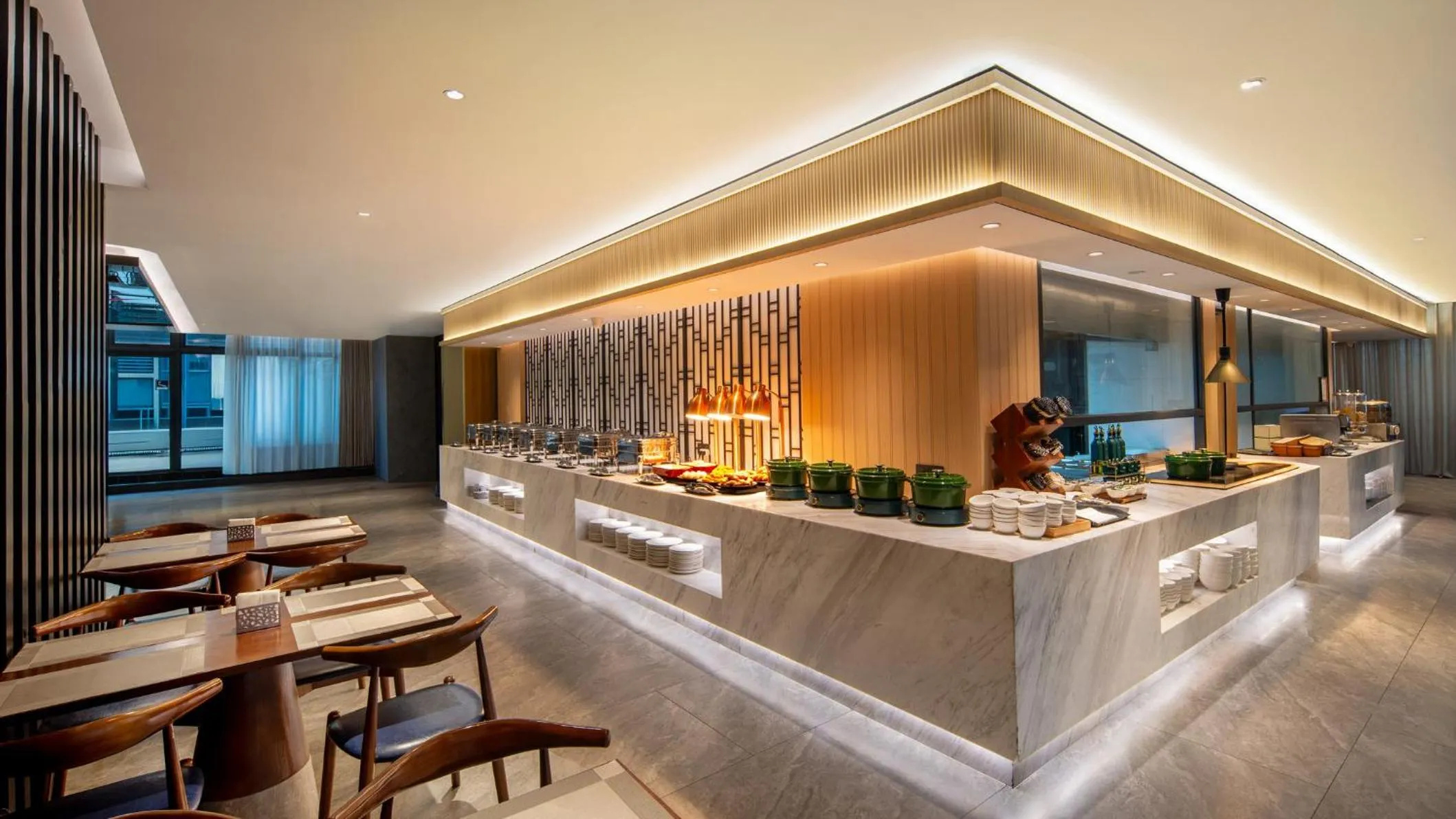 Restaurant/places to eat in Holiday Inn Express Guangzhou Baiyun Airport T2 by IHG