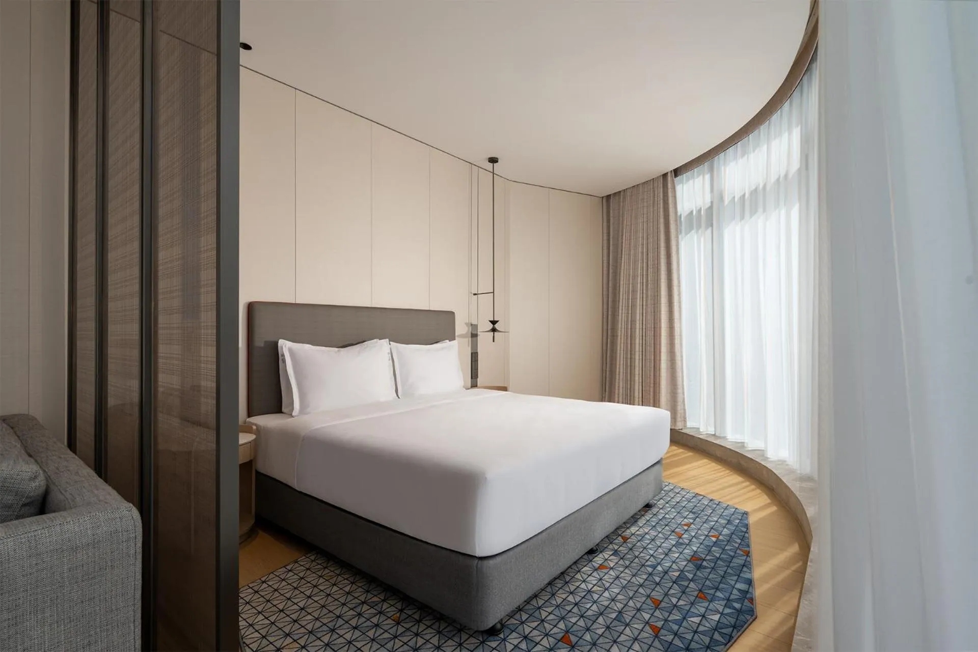 Bed in Holiday Inn Express Shenzhen Sports Center by IHG