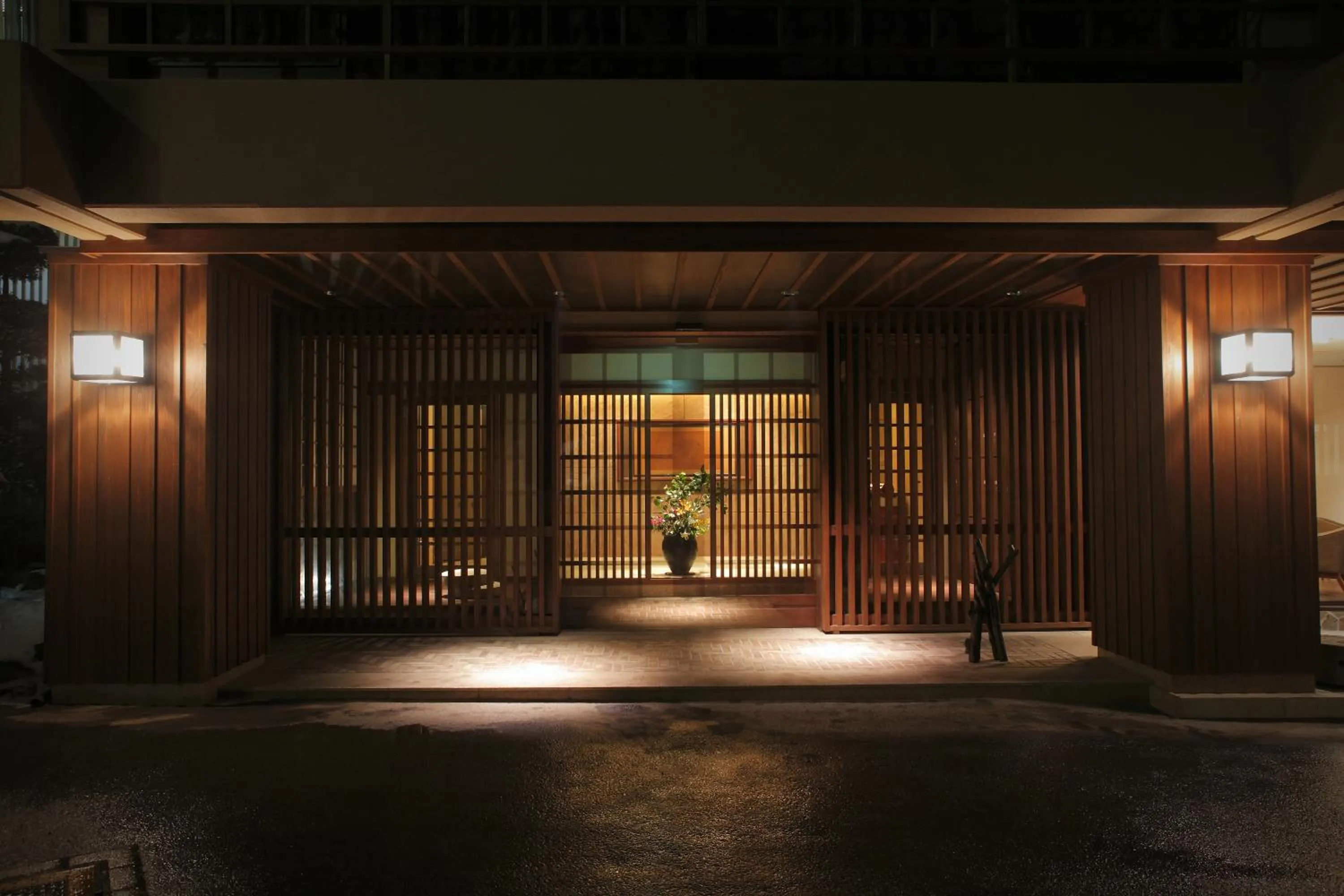 Facade/entrance in Tokinenoyado Yunushi Ichijoh