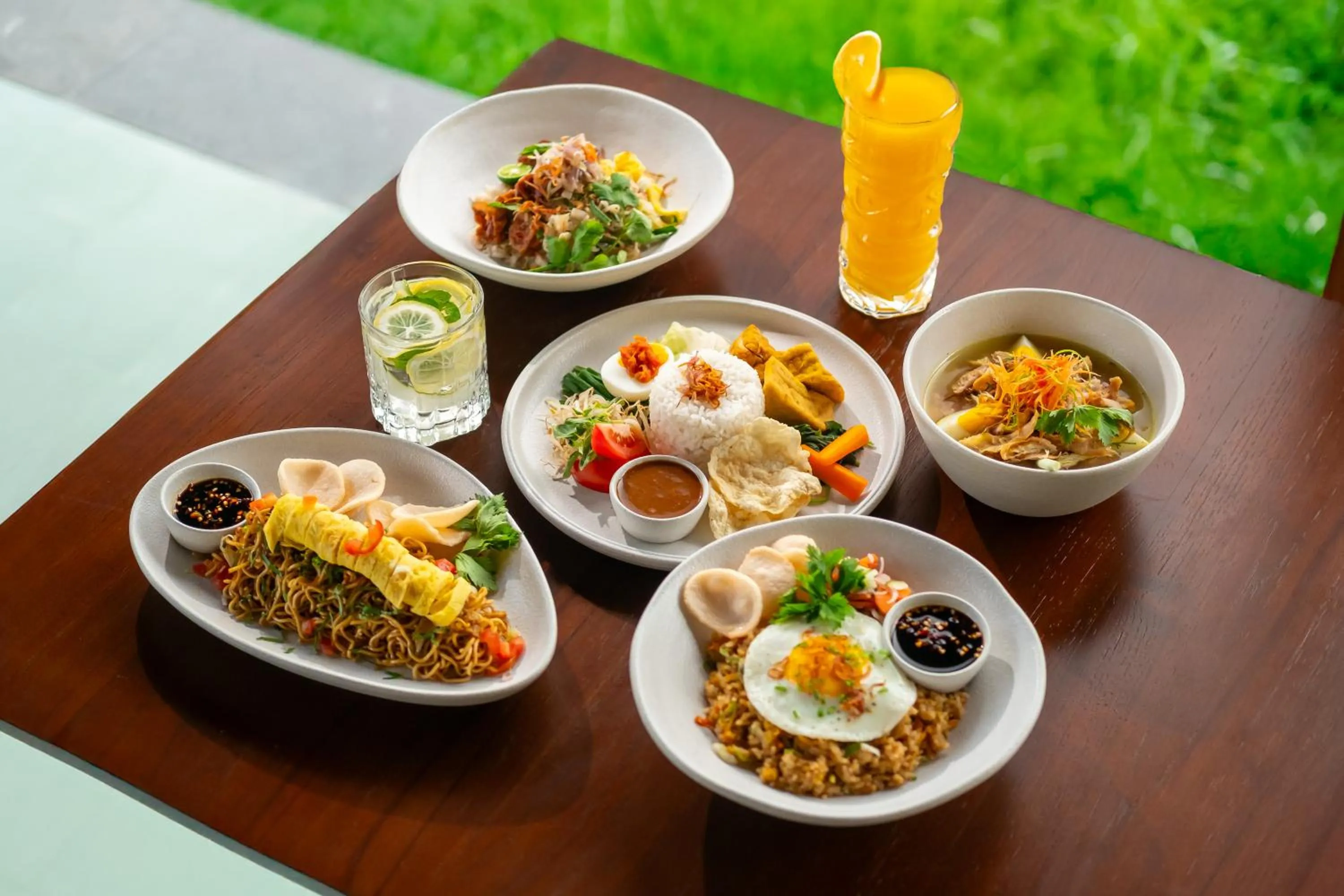 Restaurant/places to eat in Emana Abian Taksu