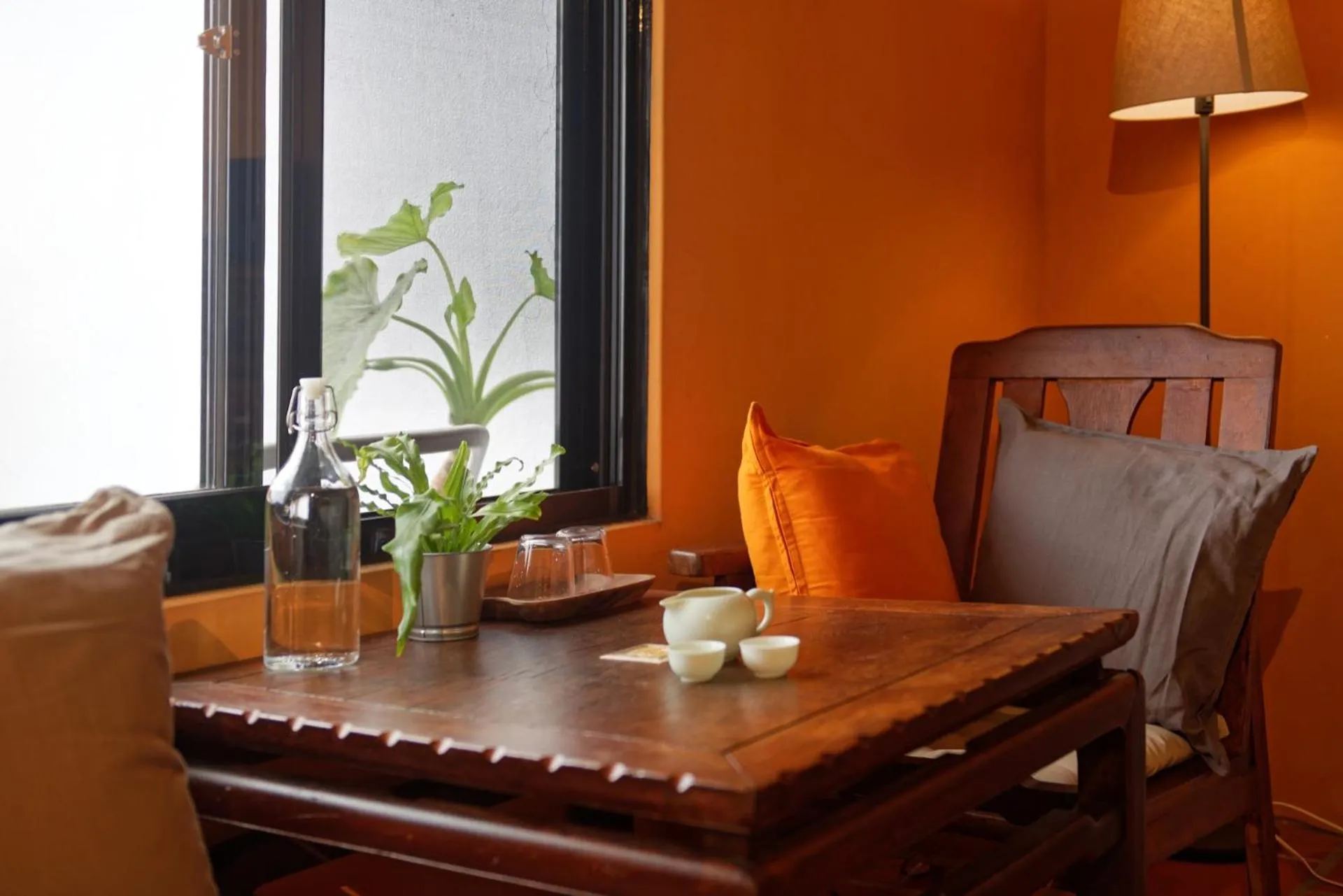 Seating area in OwlStay Jiufen Wander