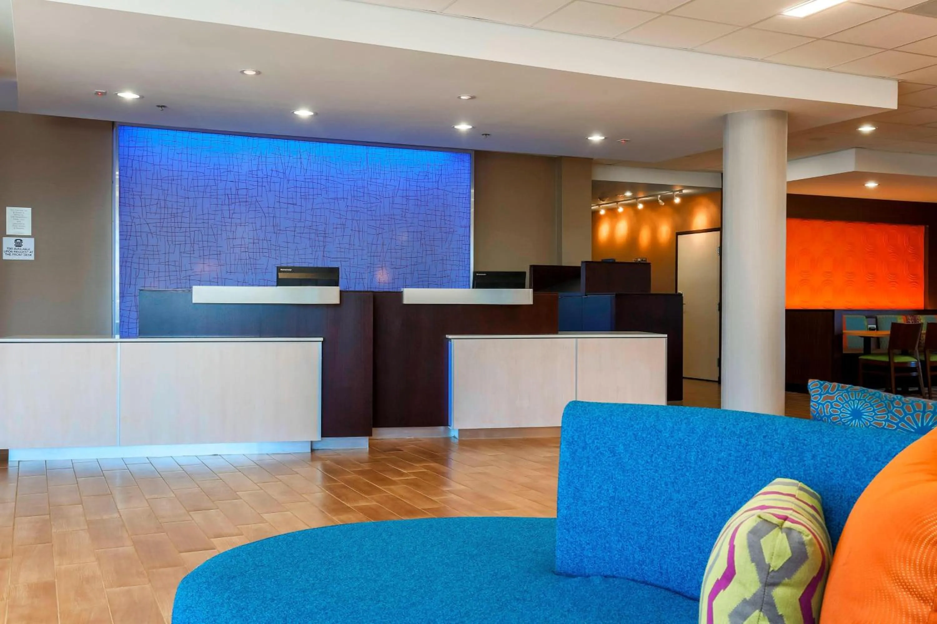 Lobby or reception in Fairfield Inn & Suites by Marriott Pleasanton
