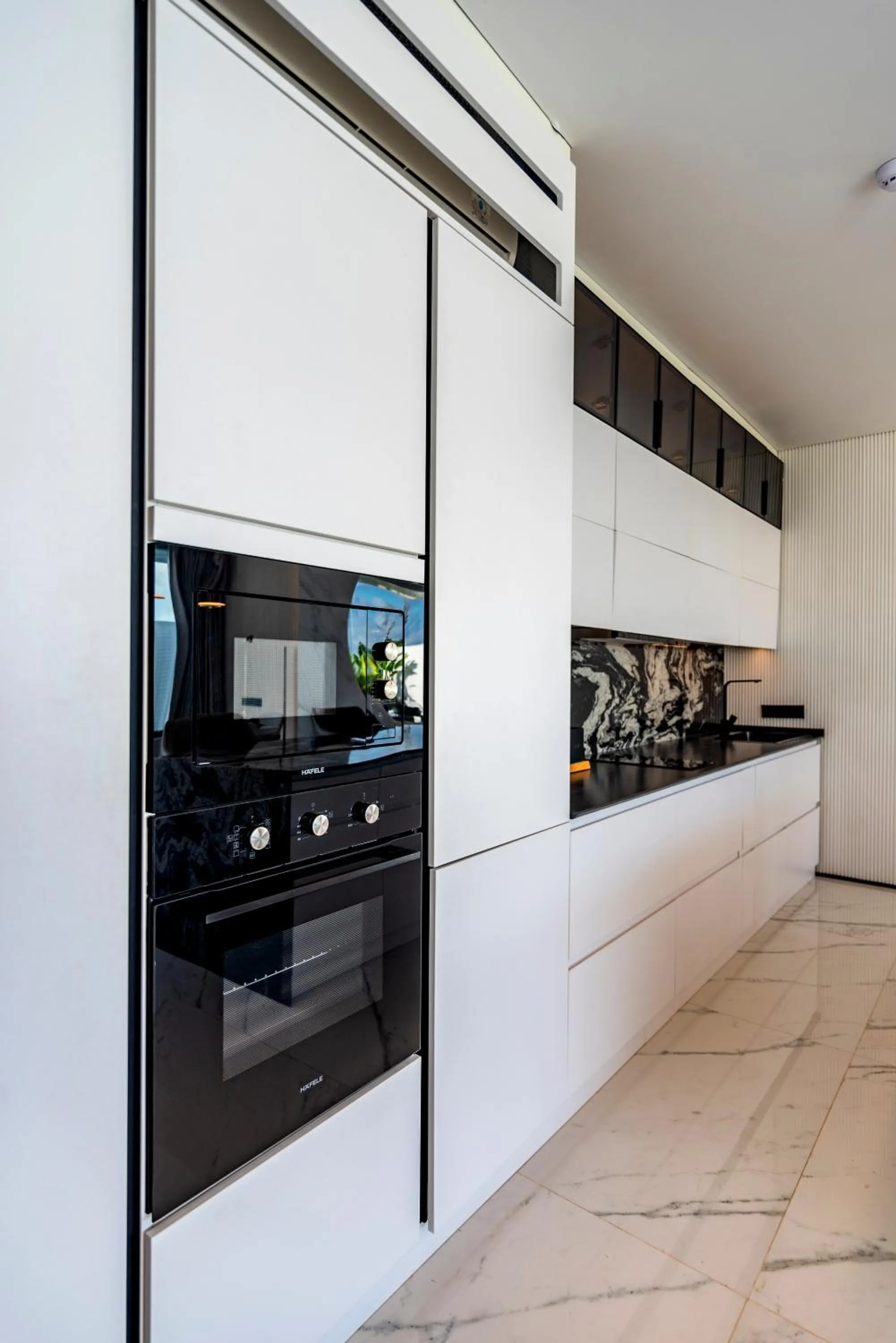 Kitchen or kitchenette in Sky Star Uluwatu