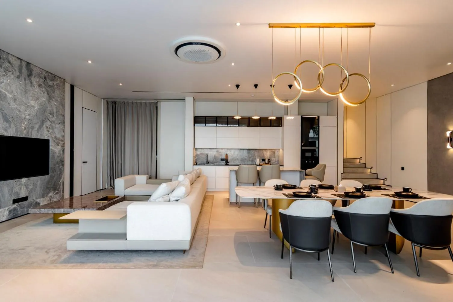 Communal lounge/ TV room in Sky Star Ocean View Uluwatu