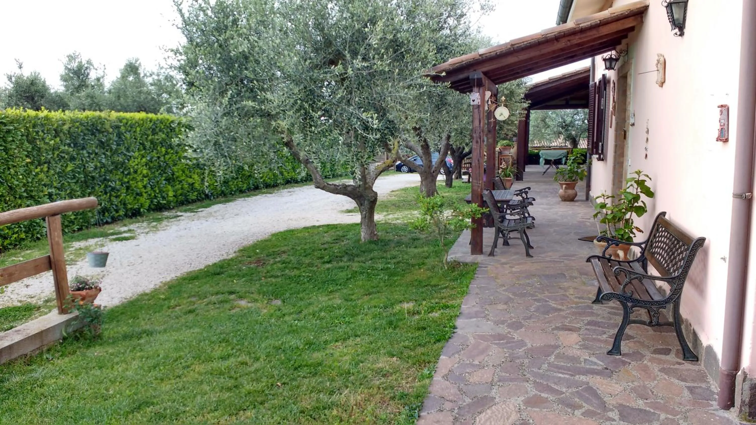 Garden in Bed And Bikers