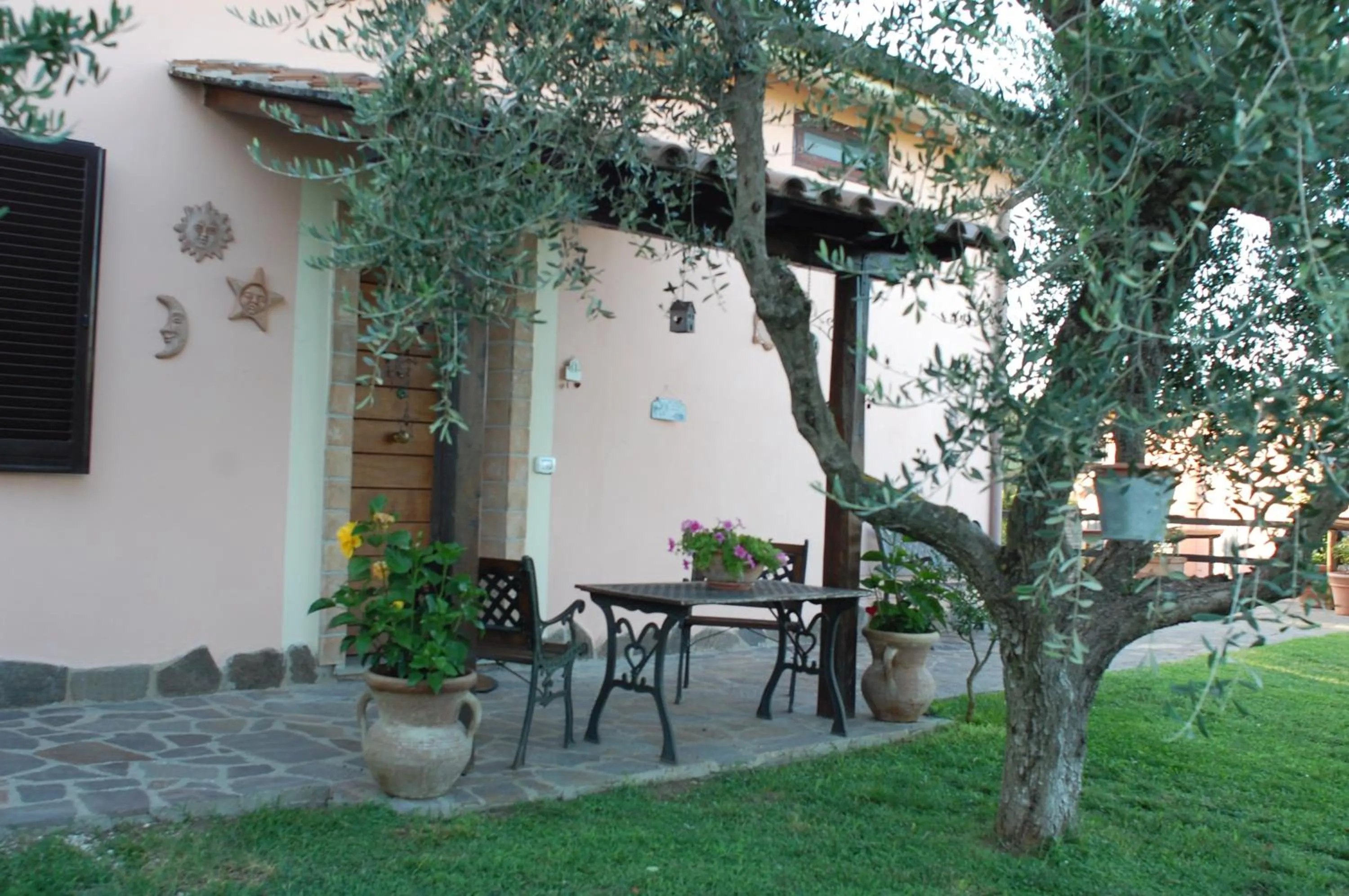 Facade/entrance in Bed And Bikers