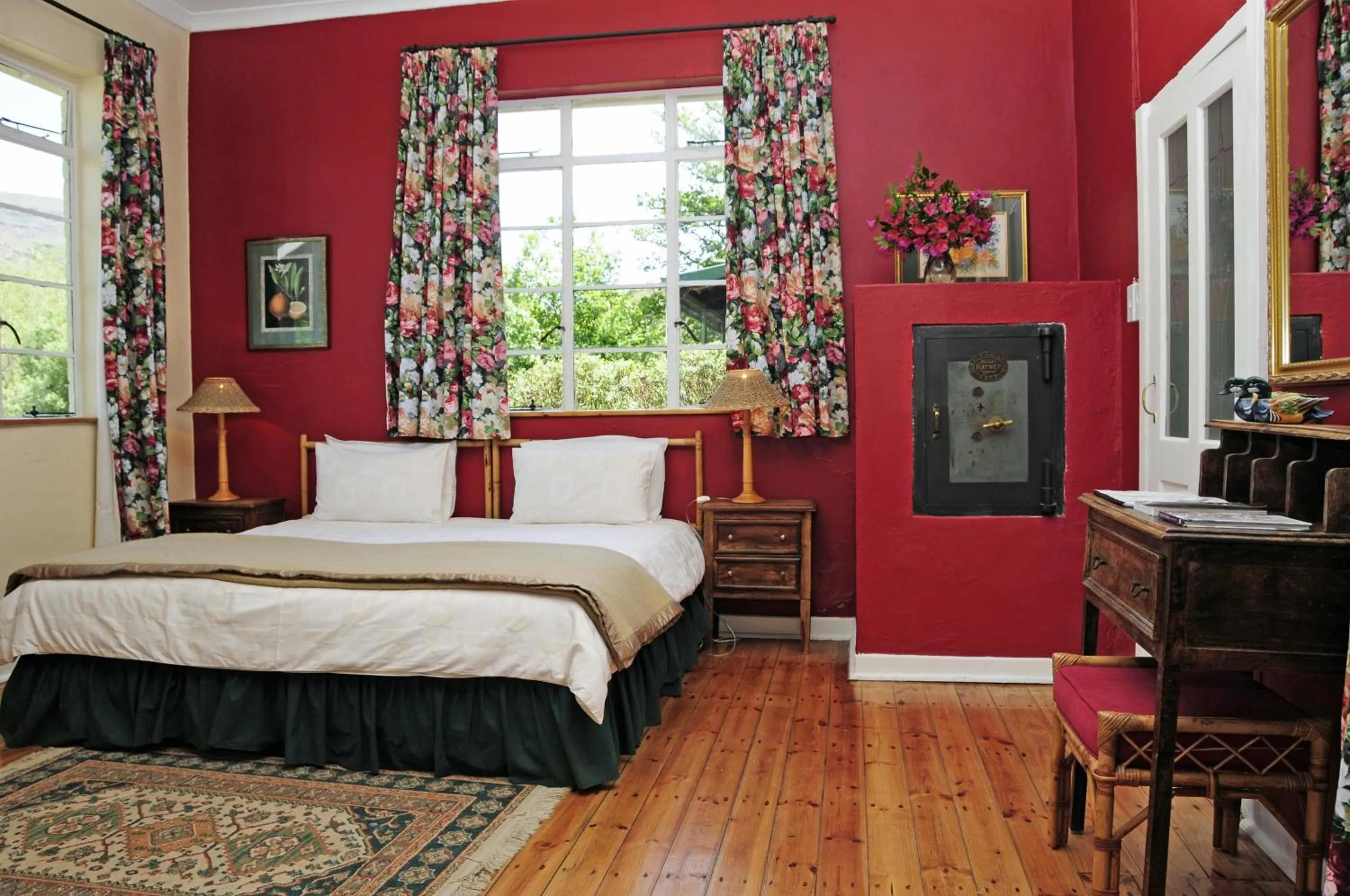 Bedroom, Bed in Mkomazana Mountain Cottages