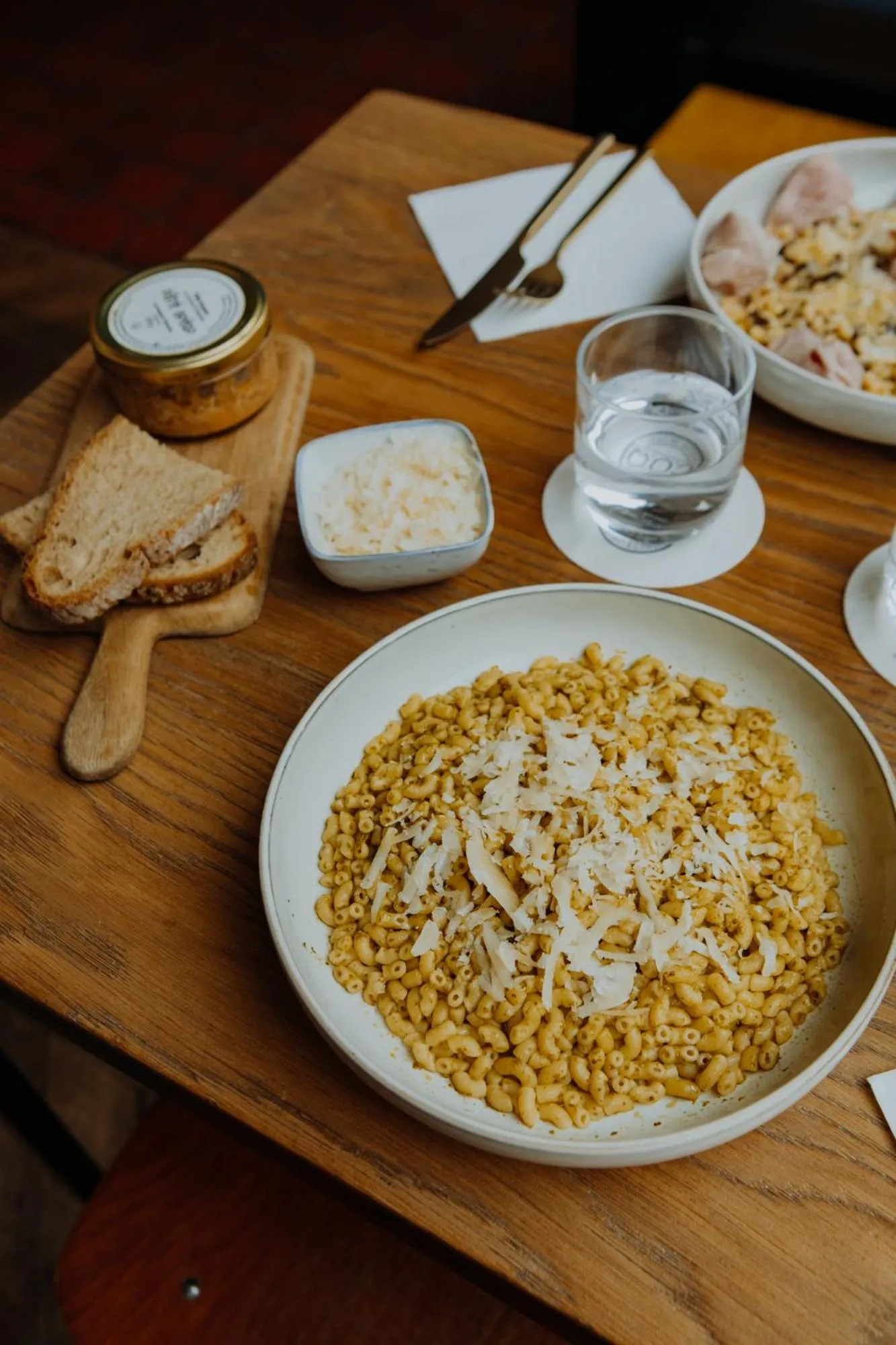 Restaurant/places to eat in COQ Hotel Paris