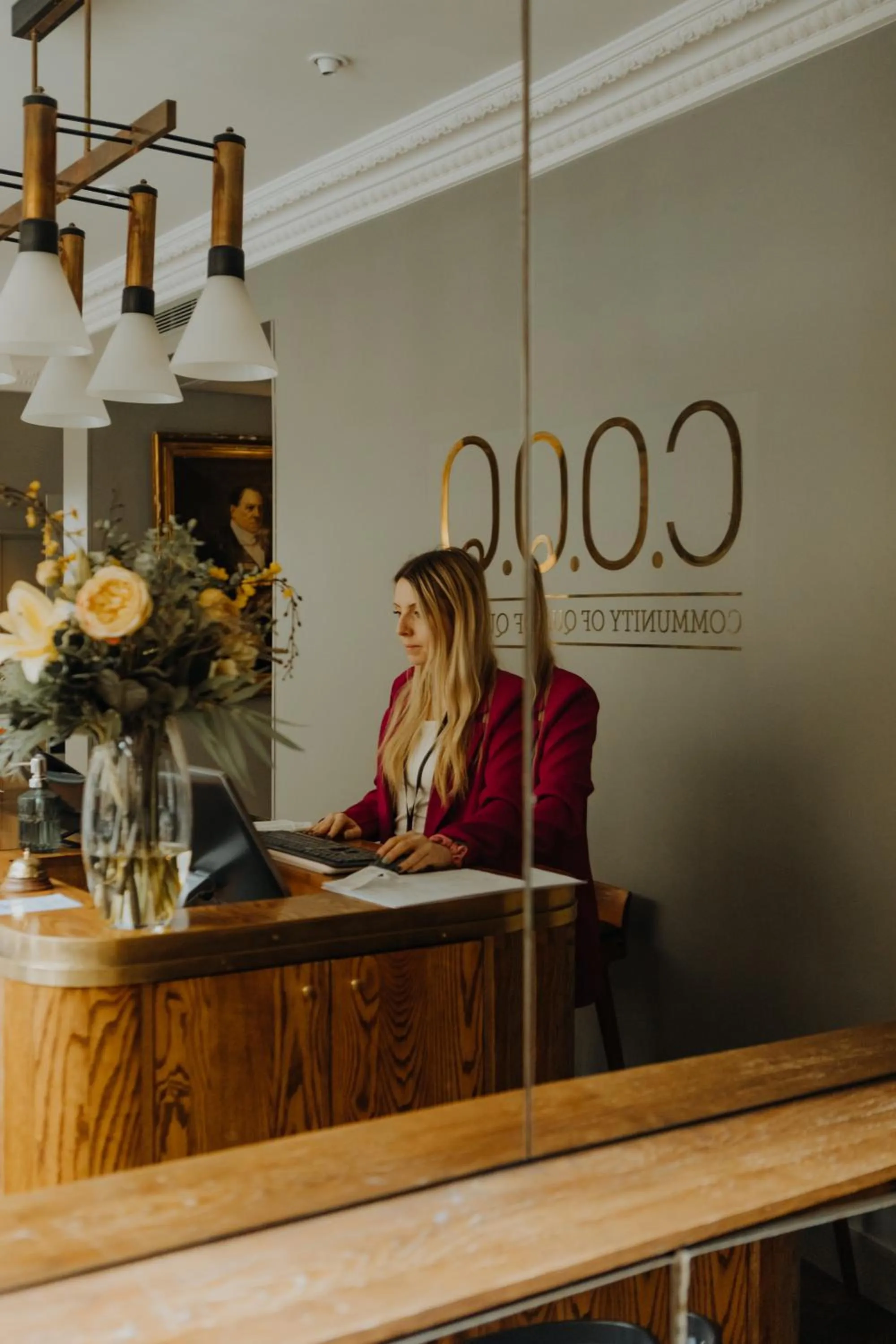 Lobby or reception in COQ Hotel Paris