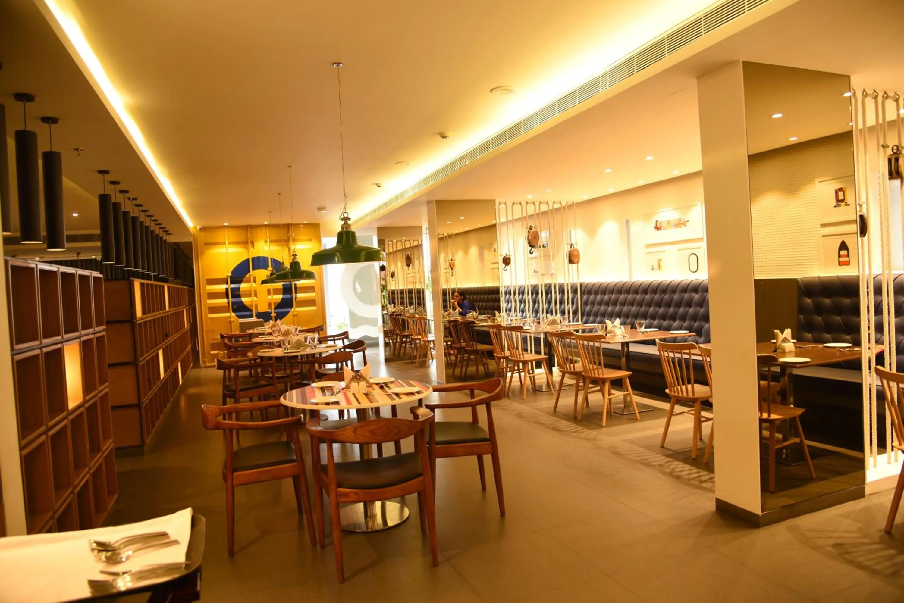 Restaurant/places to eat in The Port Hotel