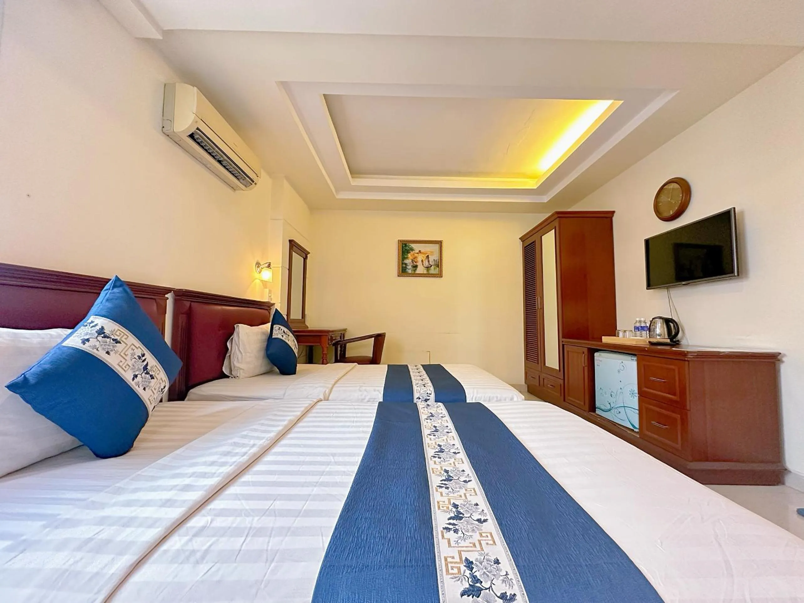 Bedroom, Bed in Kim Dung Hotel Tran Quang Khai