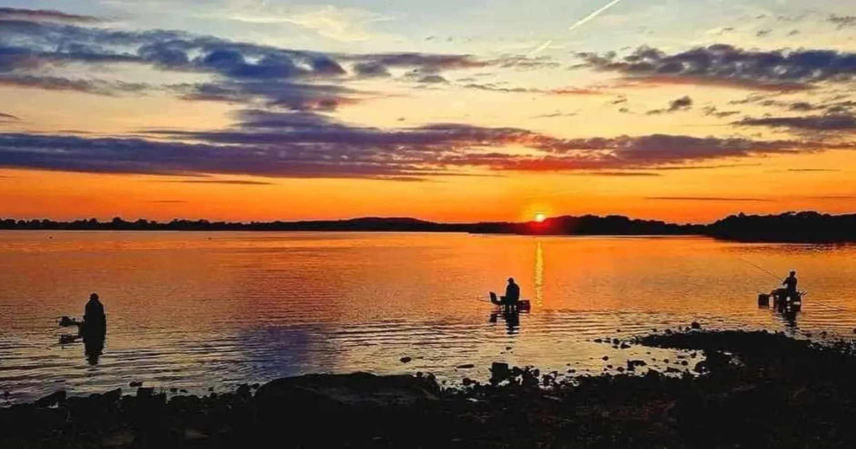 People in Lakeside Manor Hotel