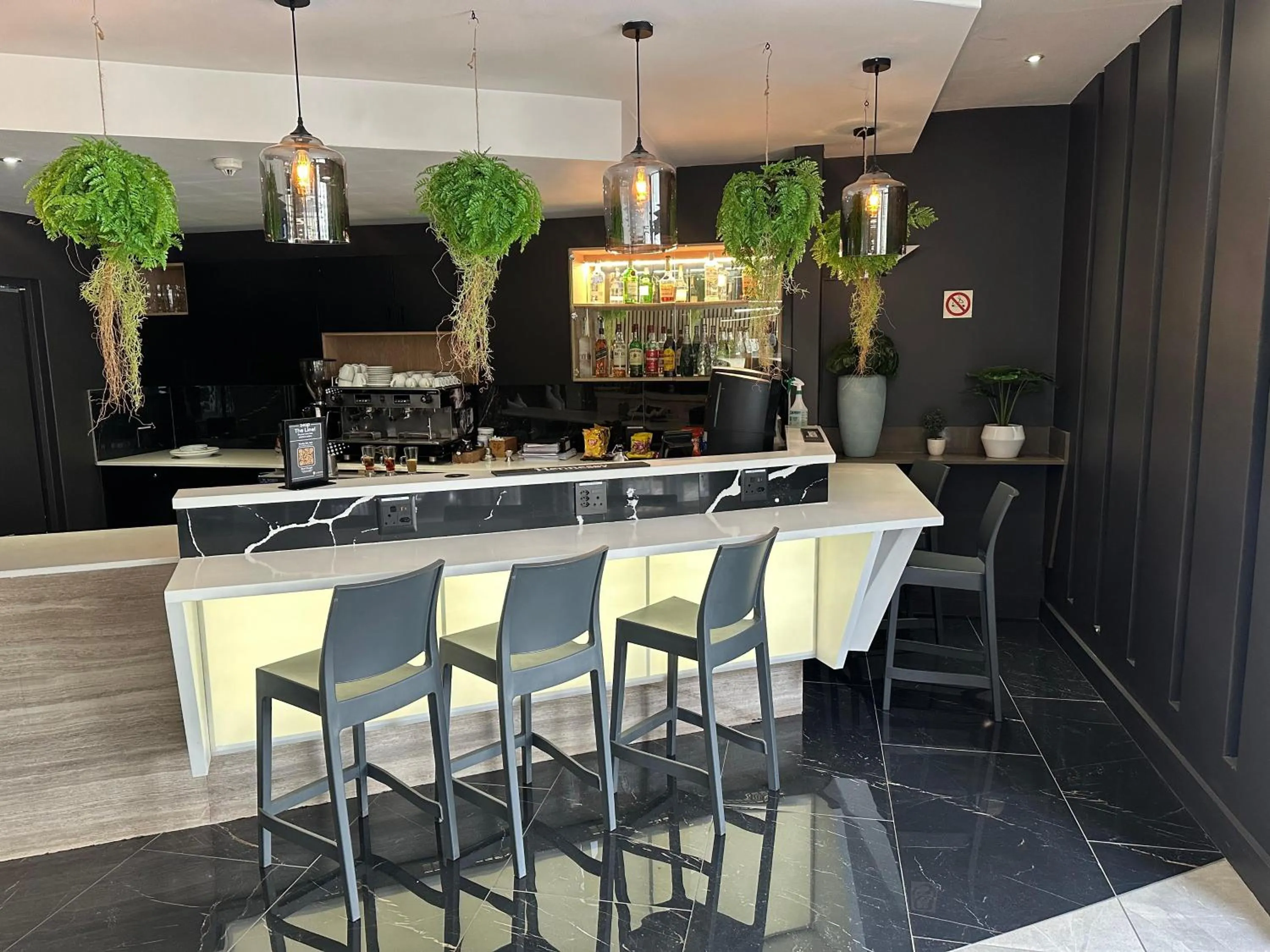 Lounge or bar in The Capital on Bath