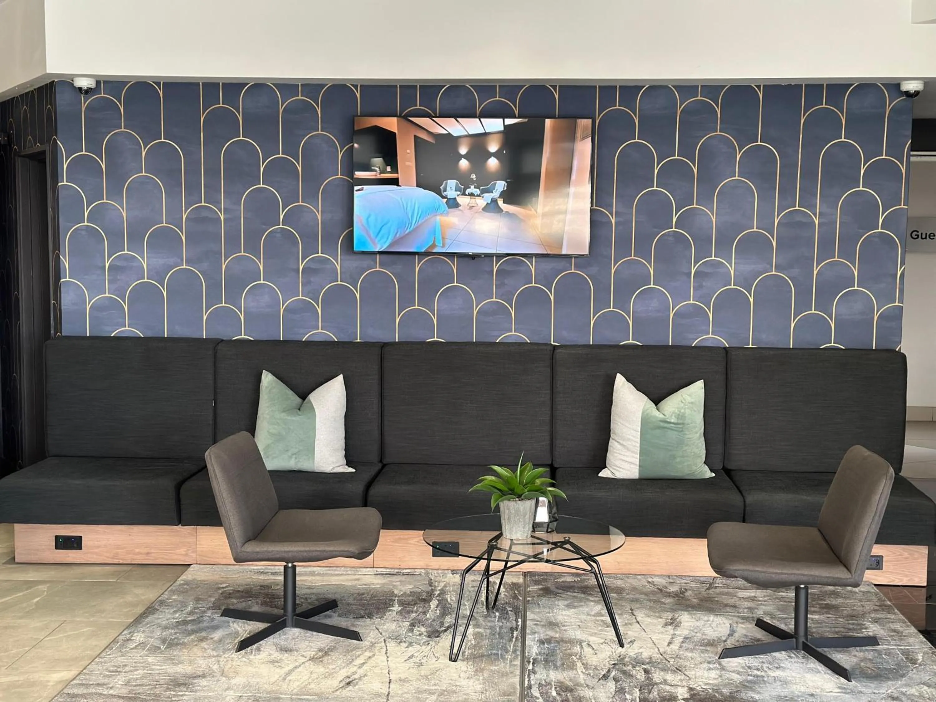 Lounge or bar in The Capital on Bath