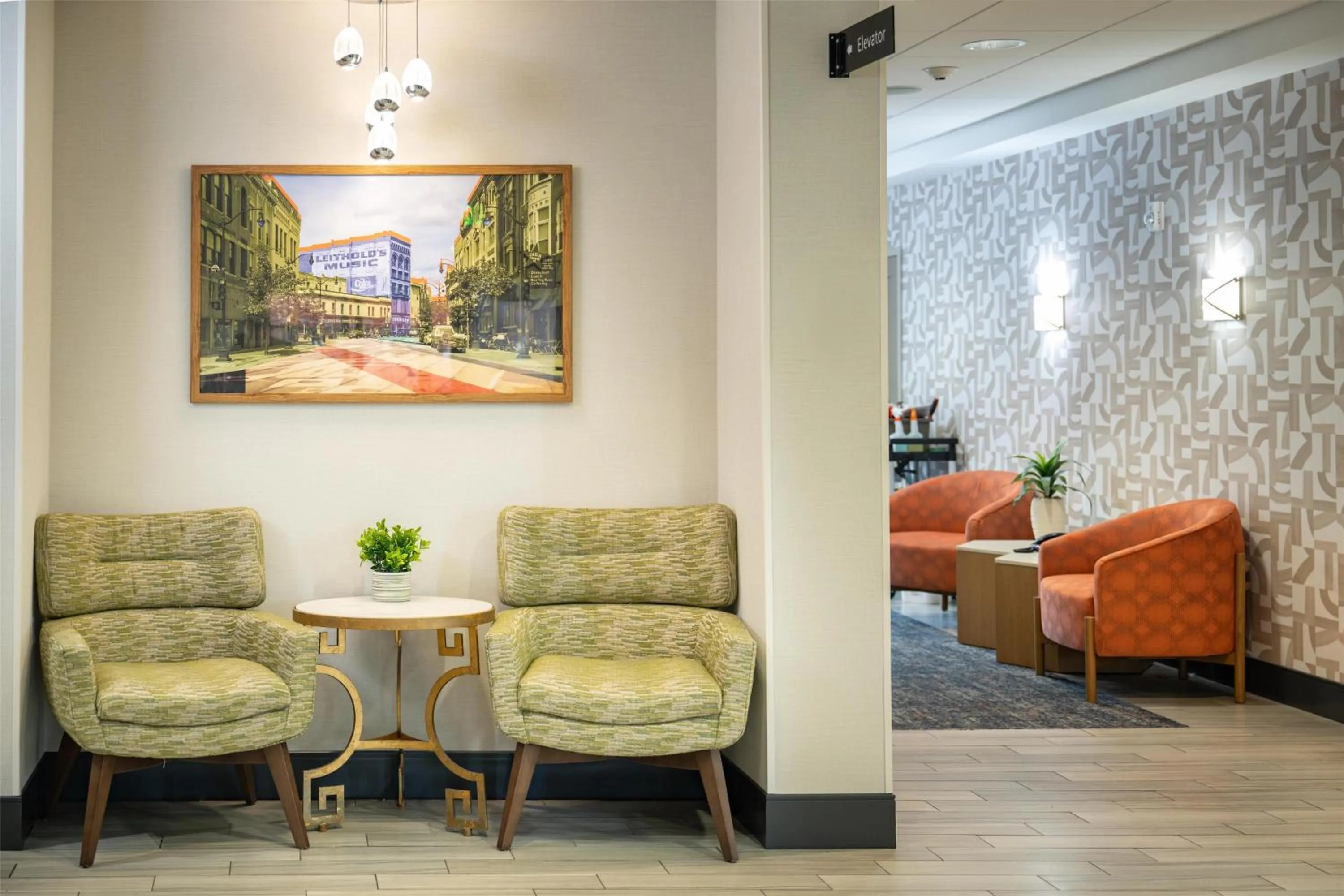 Lobby or reception in Hampton Inn and Suites La Crosse Downtown